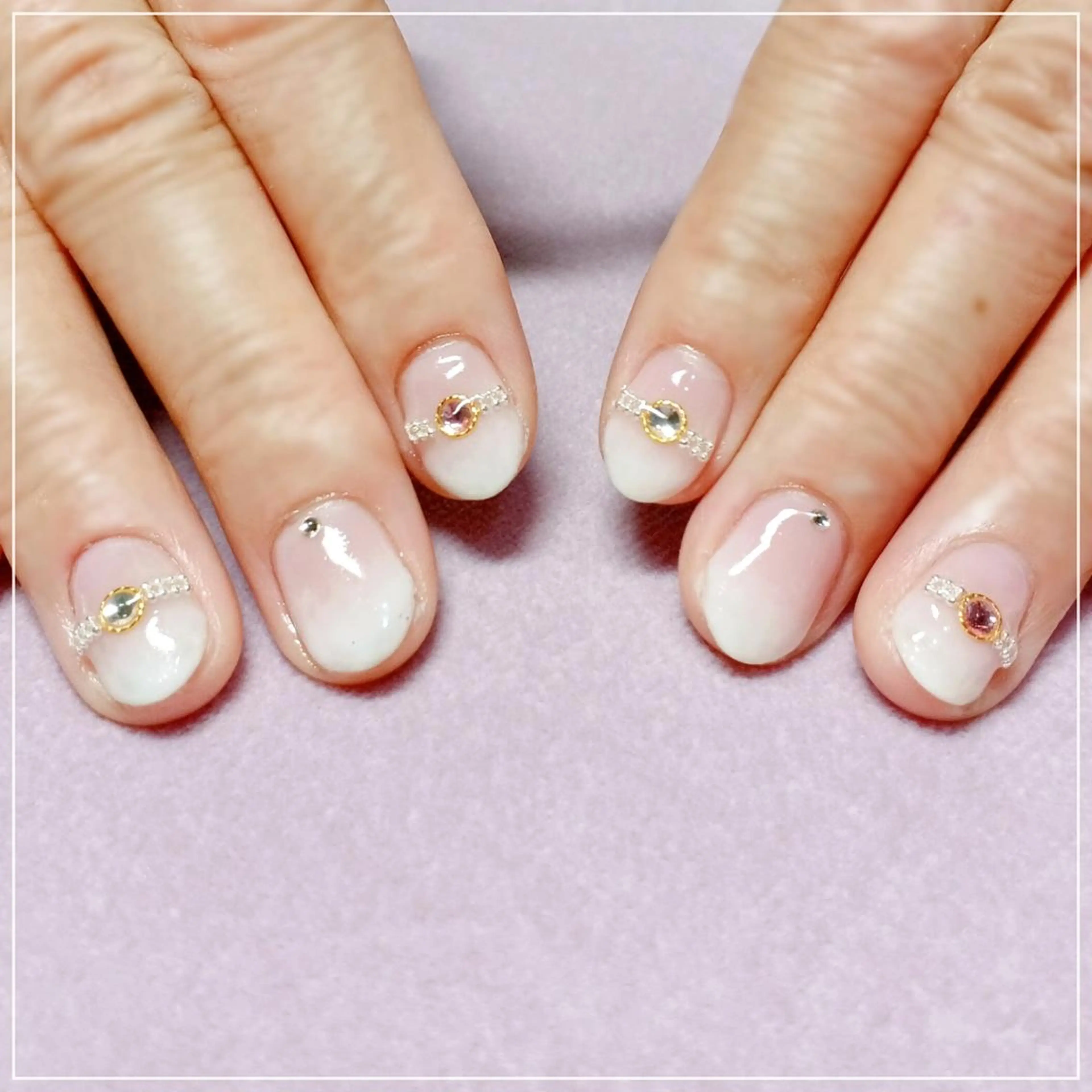 ネイル 山田 麻衣のネイルデザイン