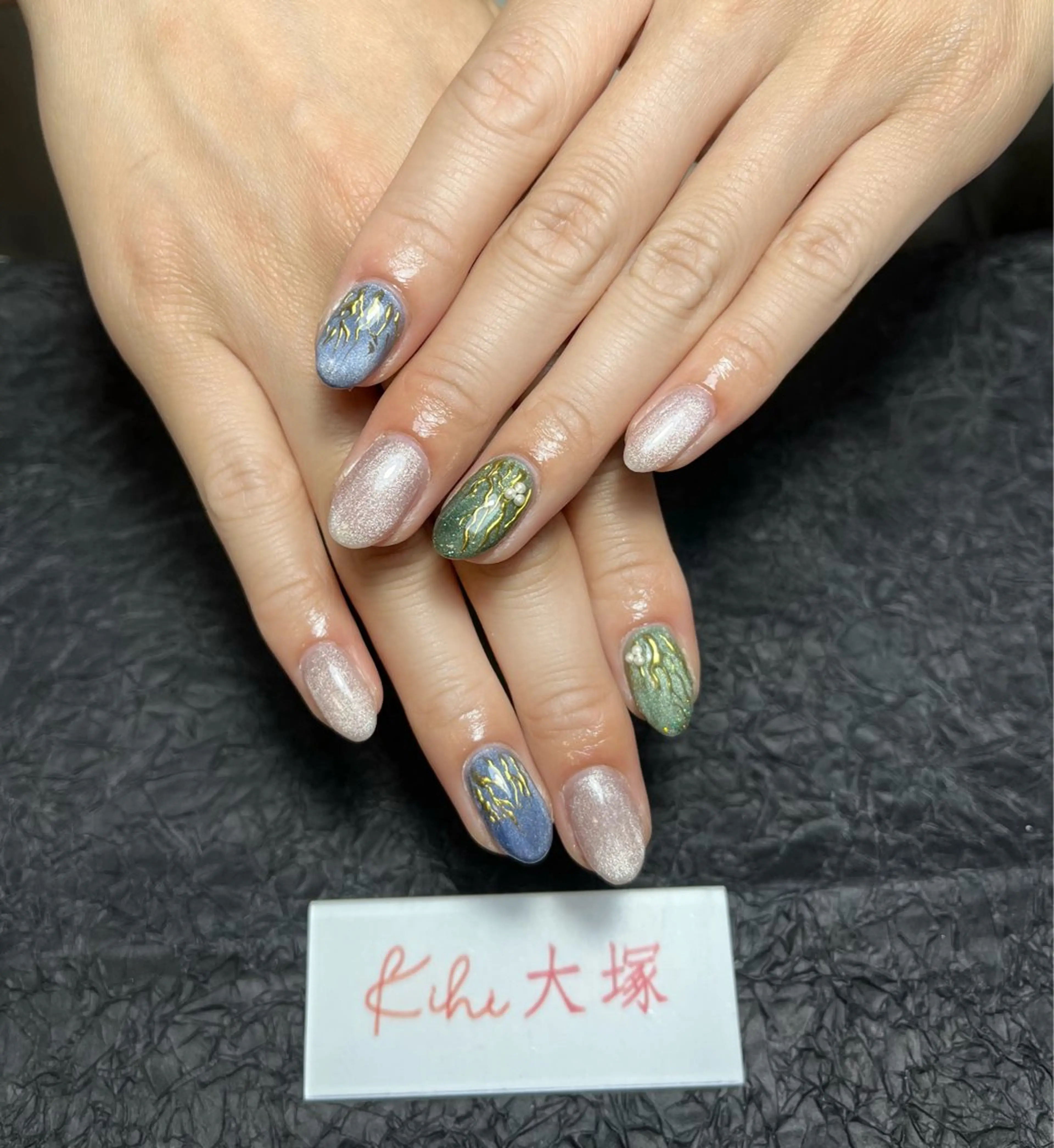 ネイル ハンドネイル 小林 あゆみのネイルデザイン