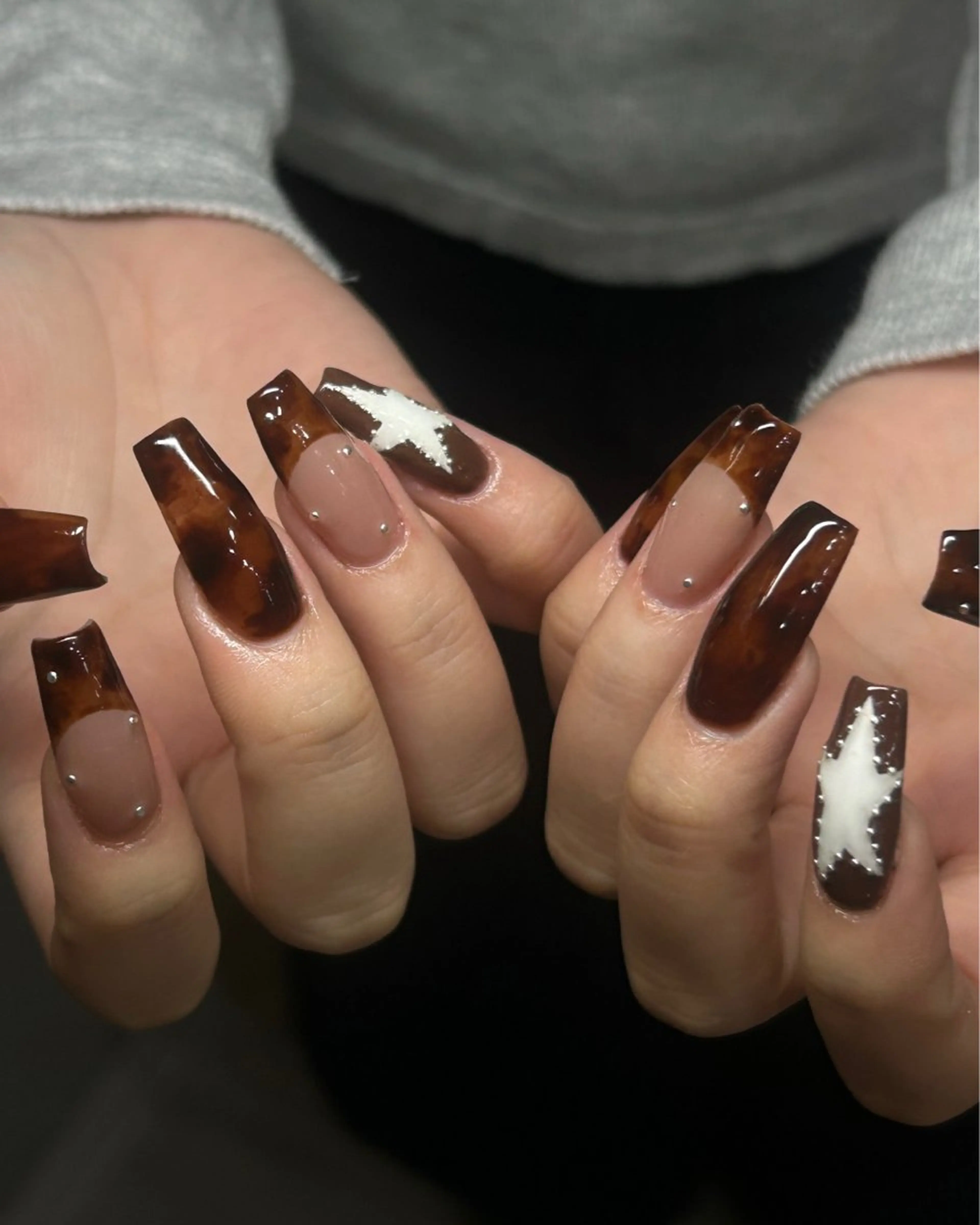 ネイル ハンドネイル Haluca 長さ出し🍀のネイルデザイン