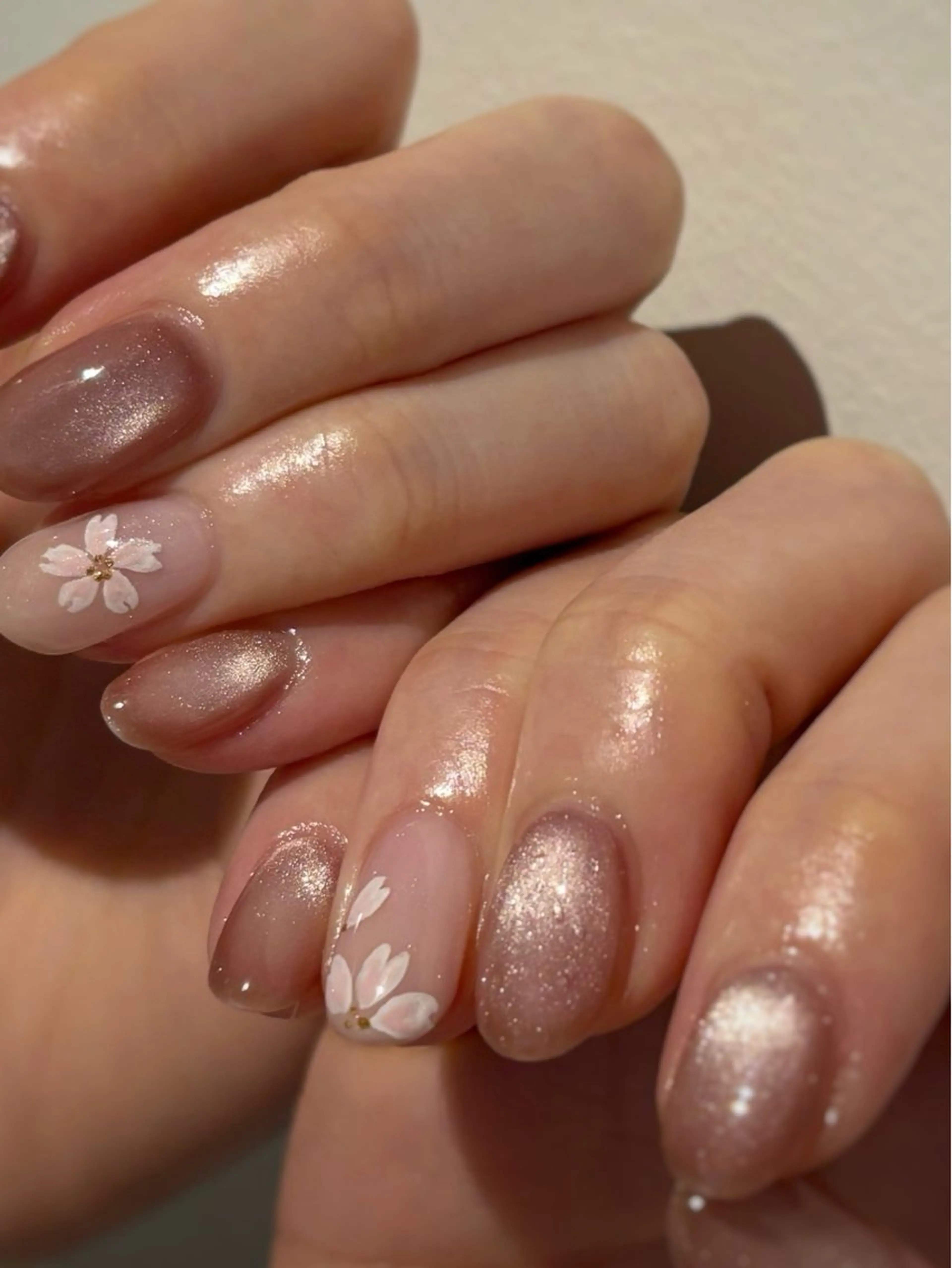 ネイル ハンドネイル FIORITURA Maikoのネイルデザイン