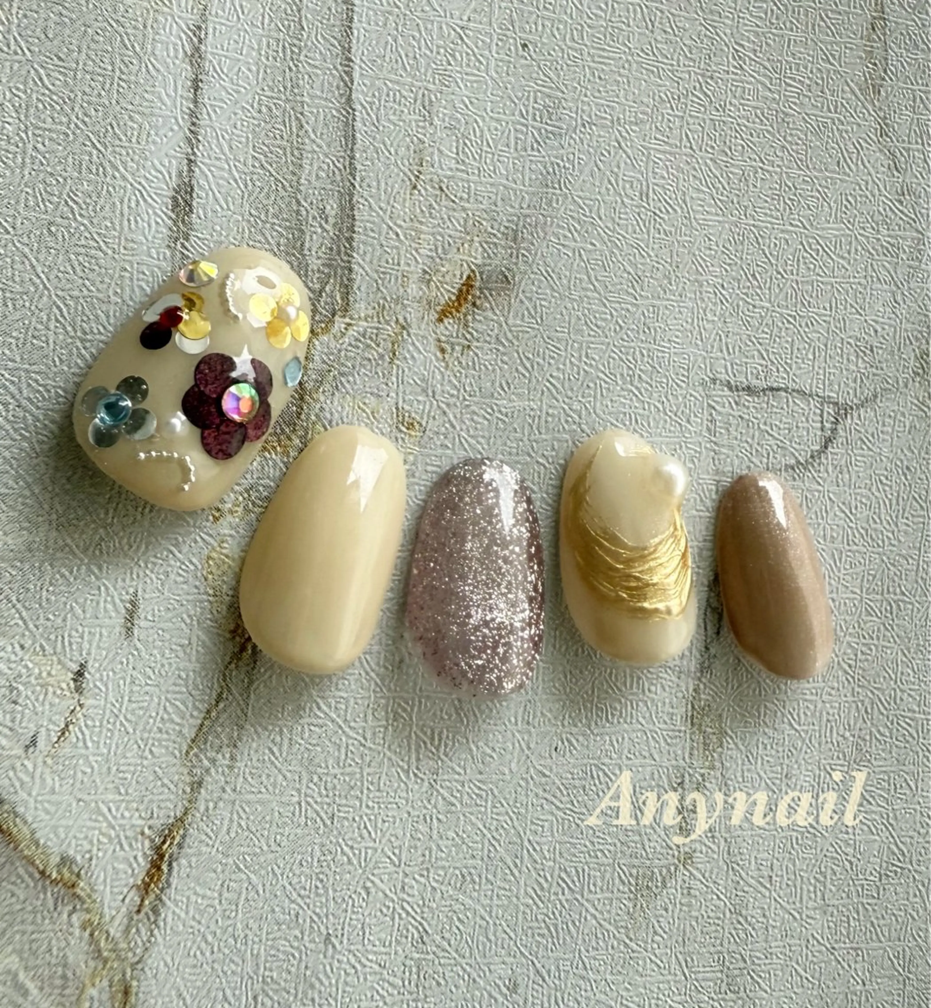 ネイル ブルー フラワーネイル ホログラムネイル マグネットネイル ミラーネイル ハンドネイル 岩澤 恵子のネイルデザイン