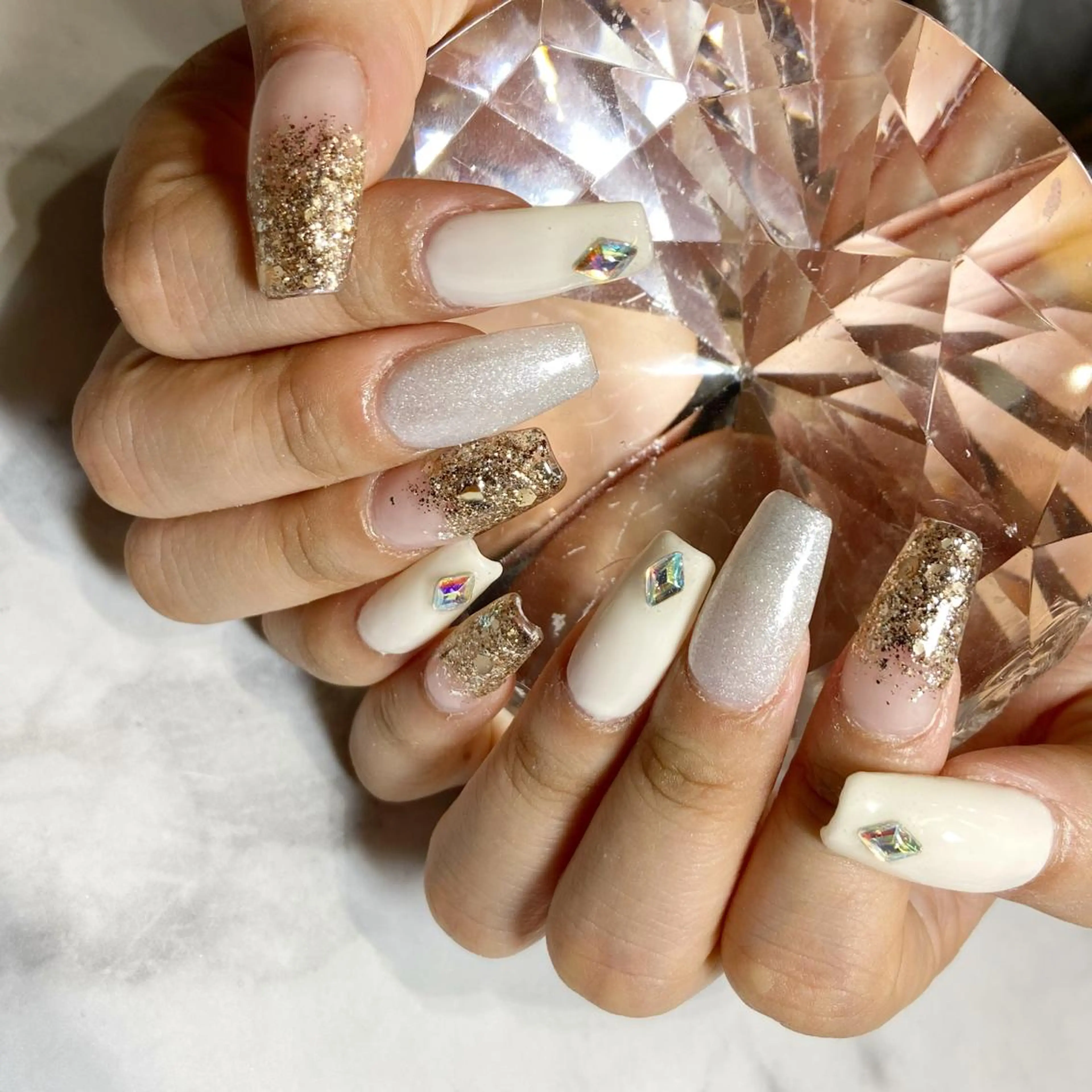 ネイル ハンドネイル YUN 💅のネイルデザイン