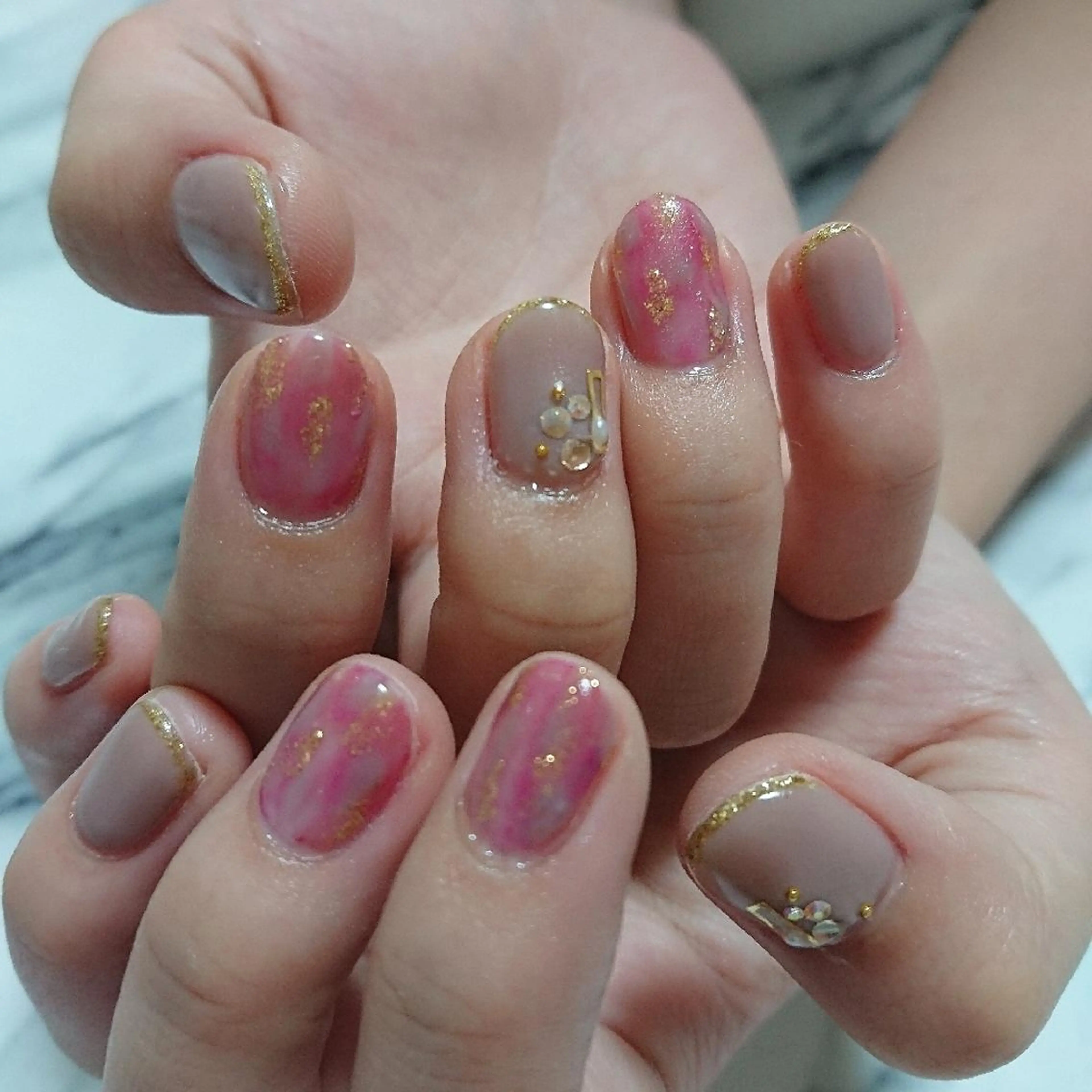 ネイル QULEONAIL所属・大城 裕麻のネイルデザイン