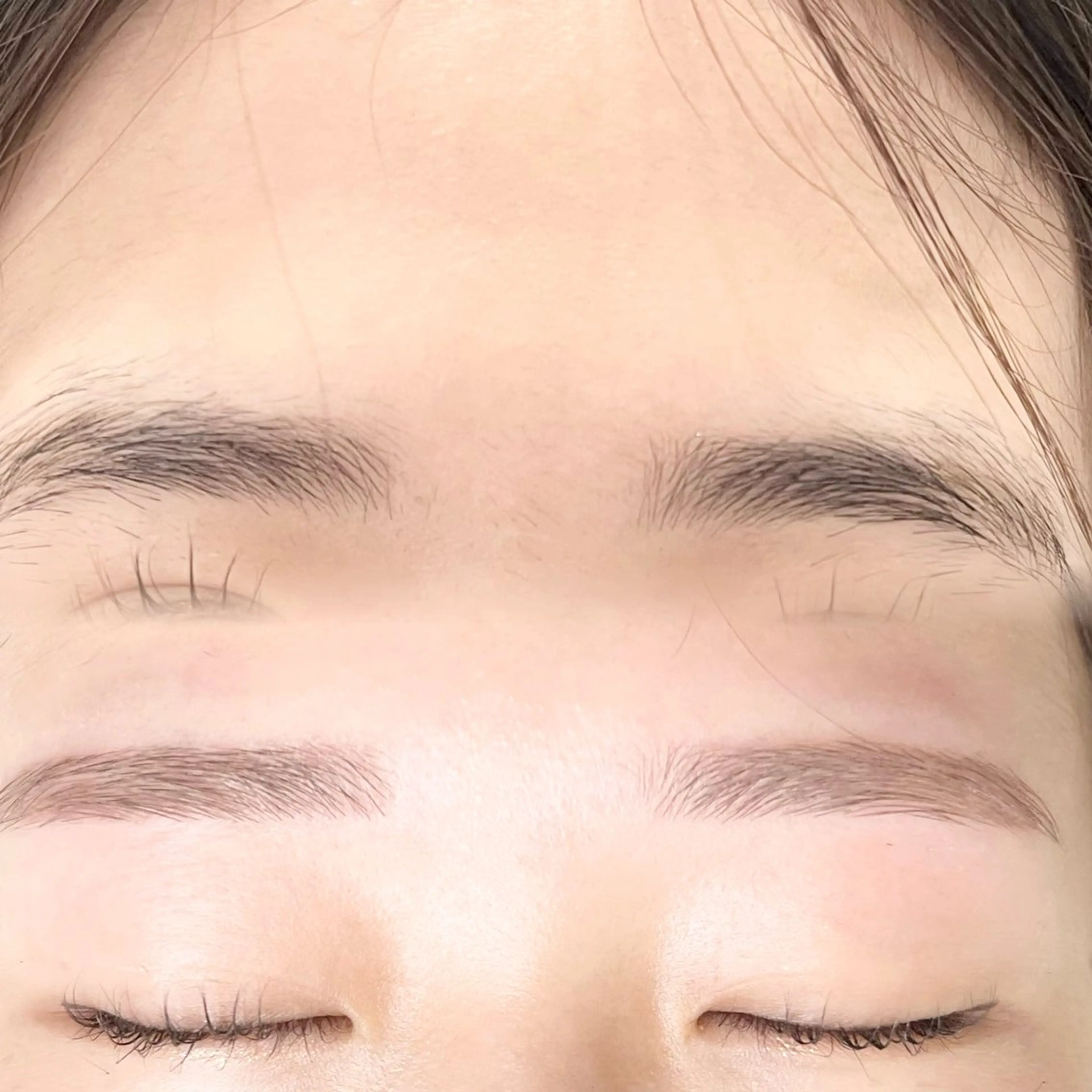 眉毛WAX脱毛(メイク付)の写真