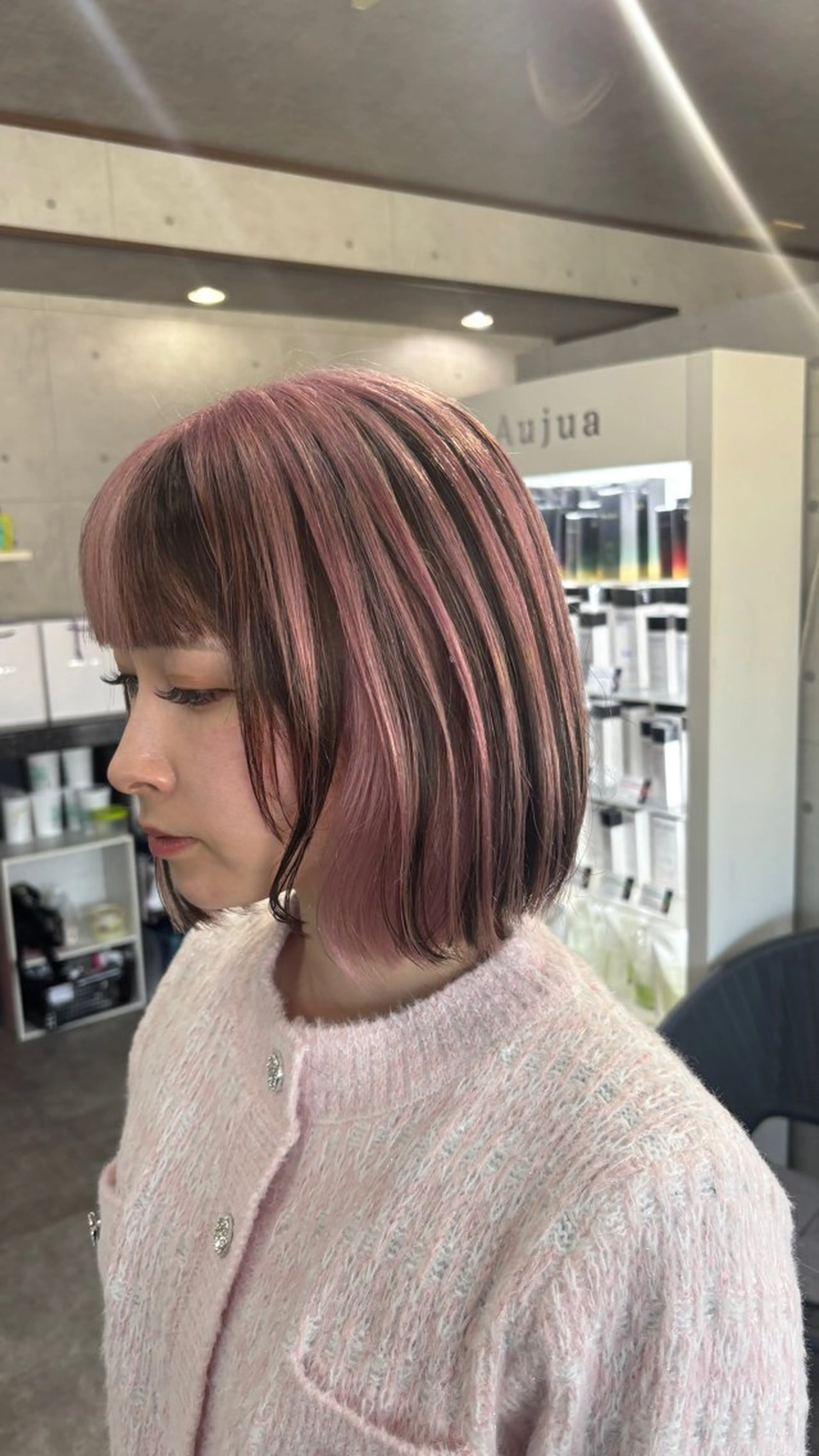 ミディアム ショートボブ ボブ ハイライト 髪質改善 レイヤーカット カット ヘアカラー REVE所属・REVE美容室 REVEマツエクのヘアスタイル