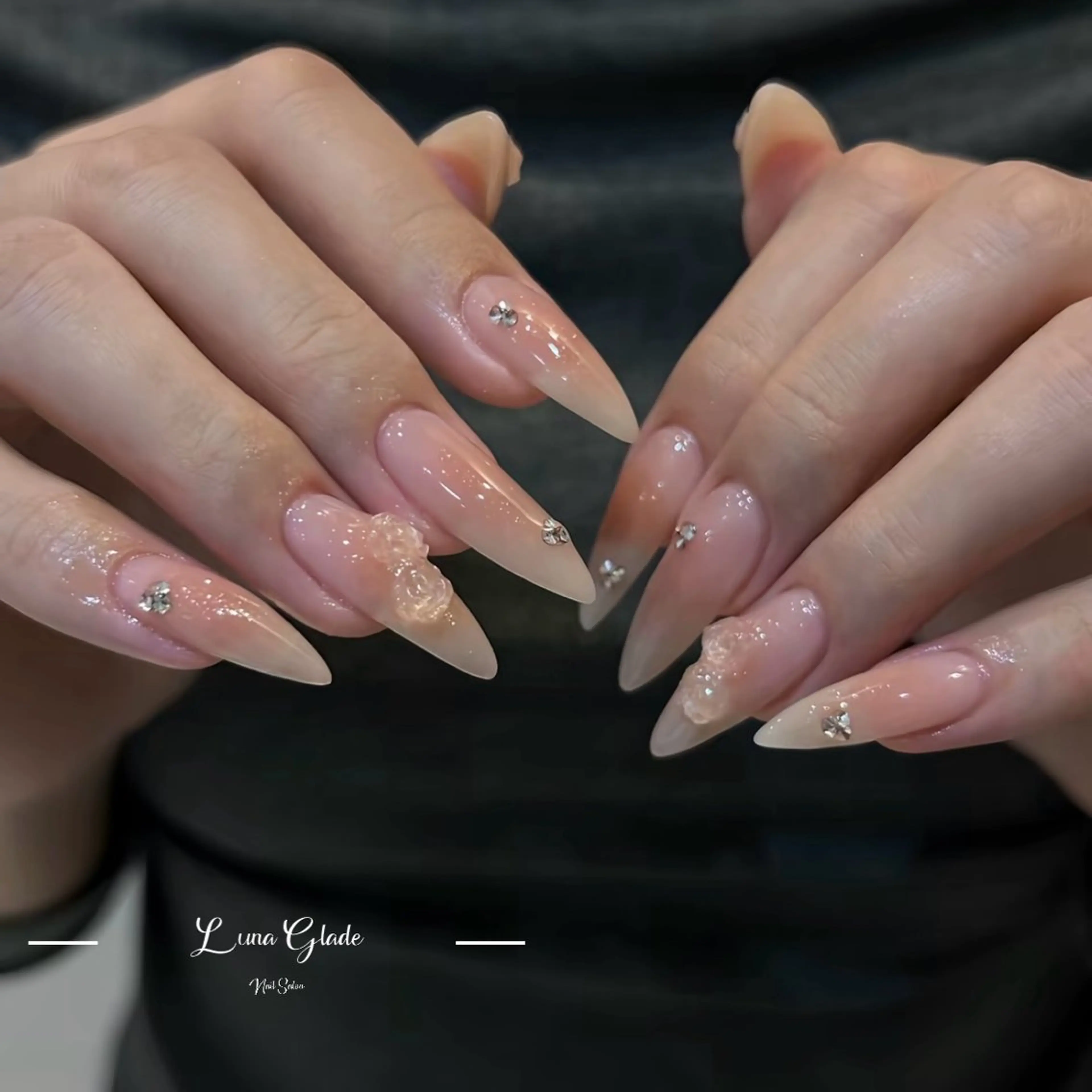 ネイル ハンドネイル Luna Glade Nail Salon所属・Luna Gladeのネイルデザイン