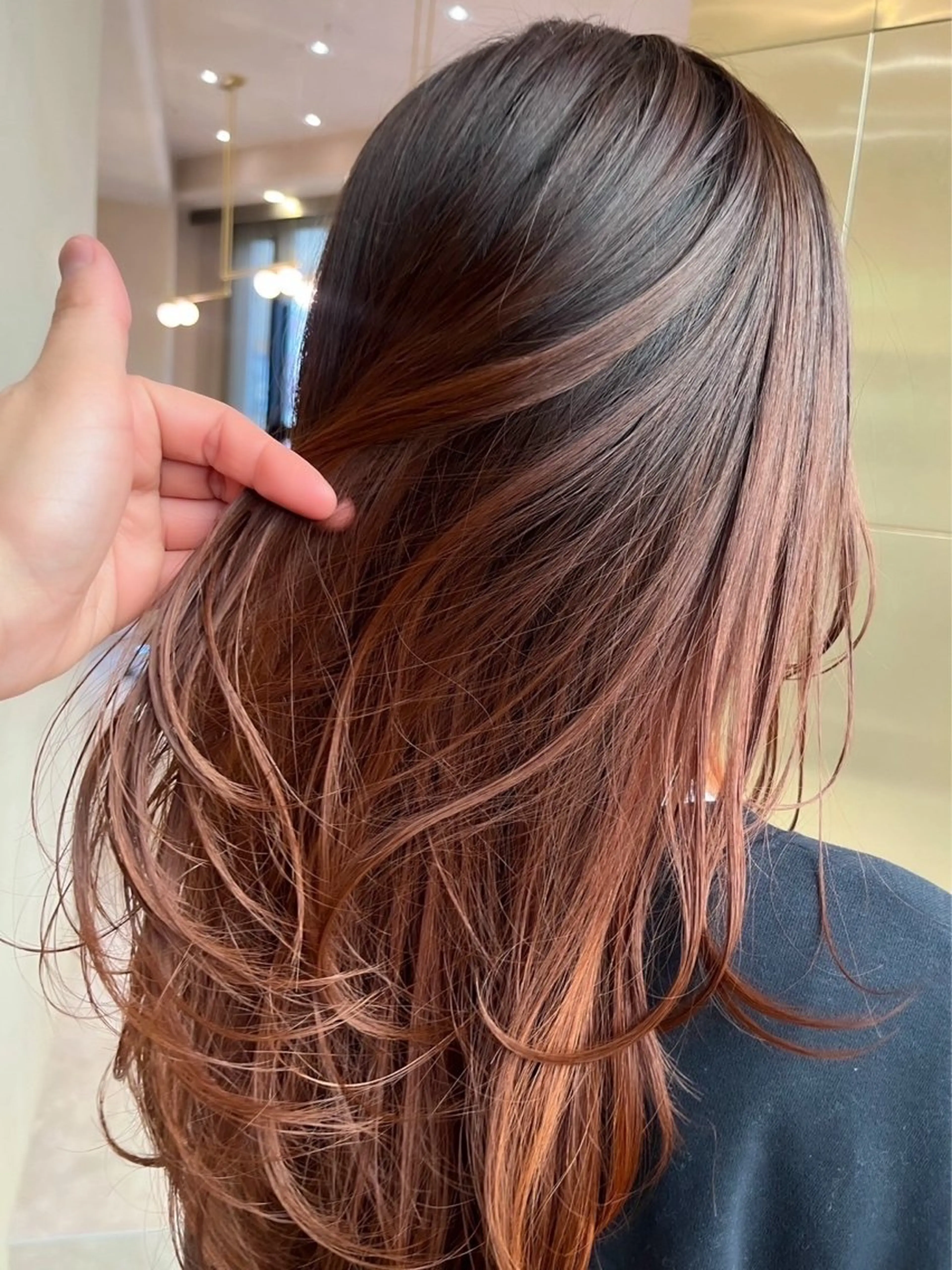 ミディアム カラー インナーカラー オレンジ 渋谷/レイヤーボブ・ 韓国ボブ特化/楓のヘアスタイル