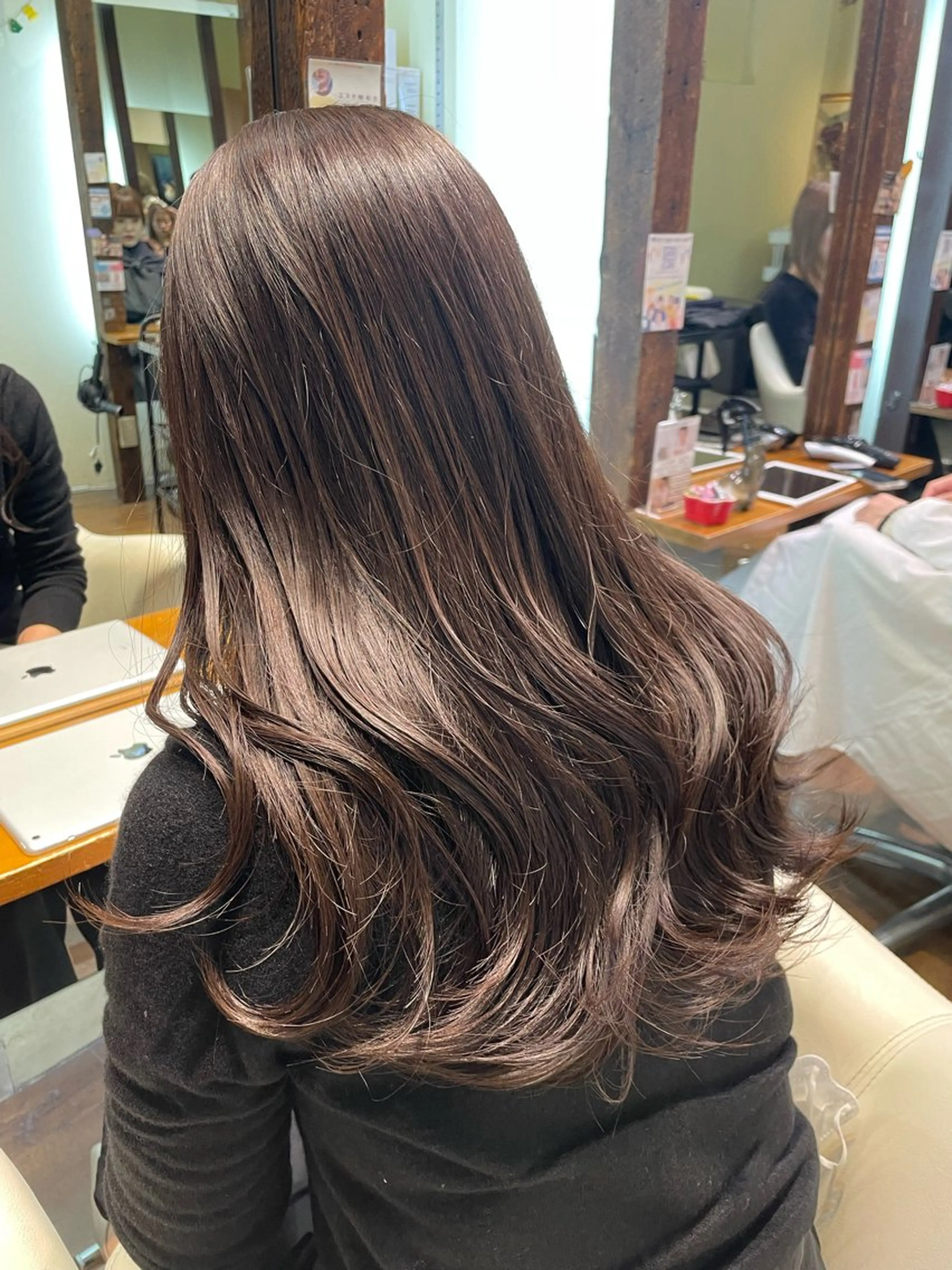 ‼️2回目以降の方限定‼️カット+カラー+高濃度トリートメントの写真