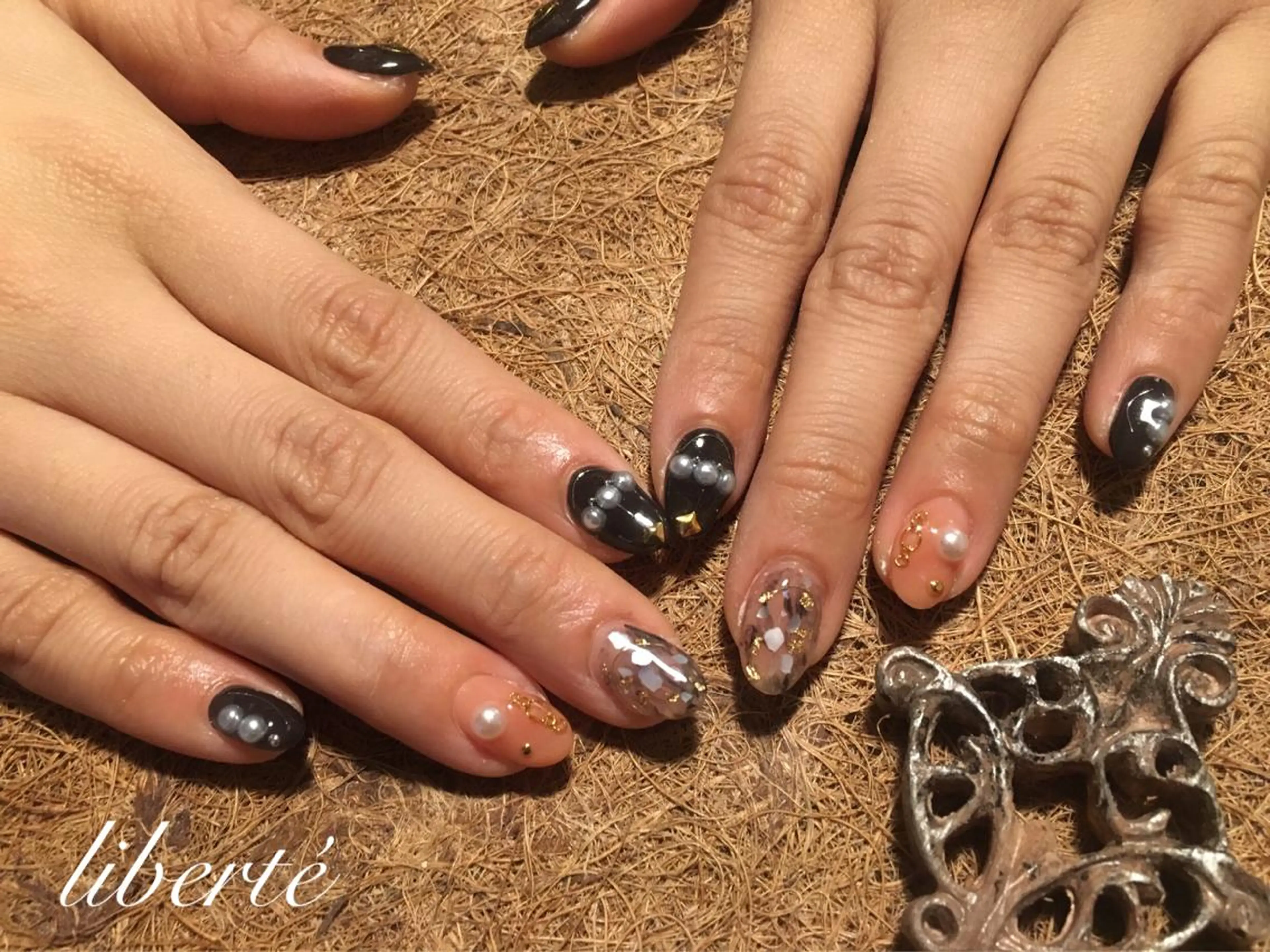 ネイル liberté (リベルテ)のネイルデザイン