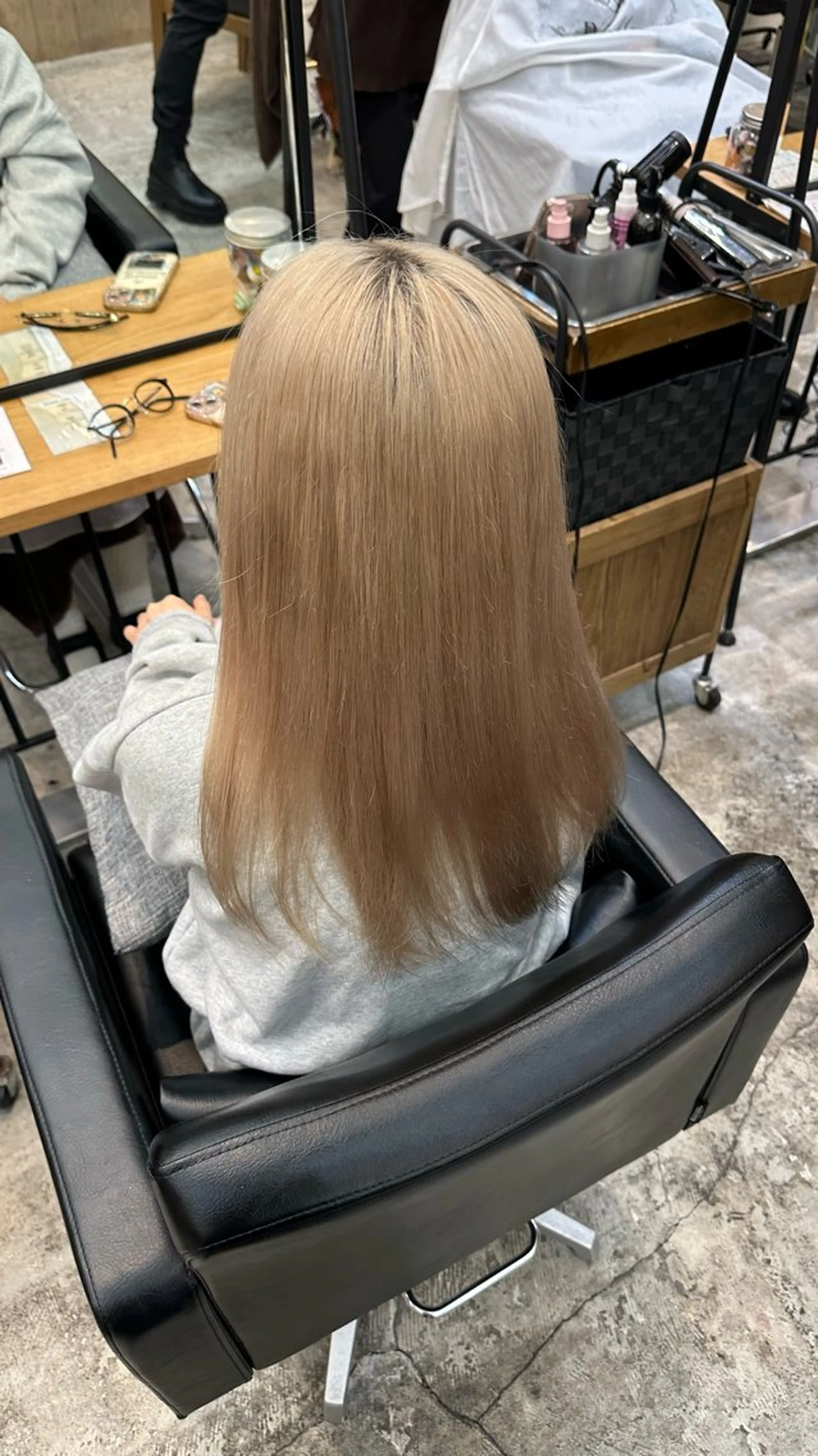 ロング トリートメント Belle所属・透明感カラー/ 新宿駅東口/ユズキのヘアスタイル