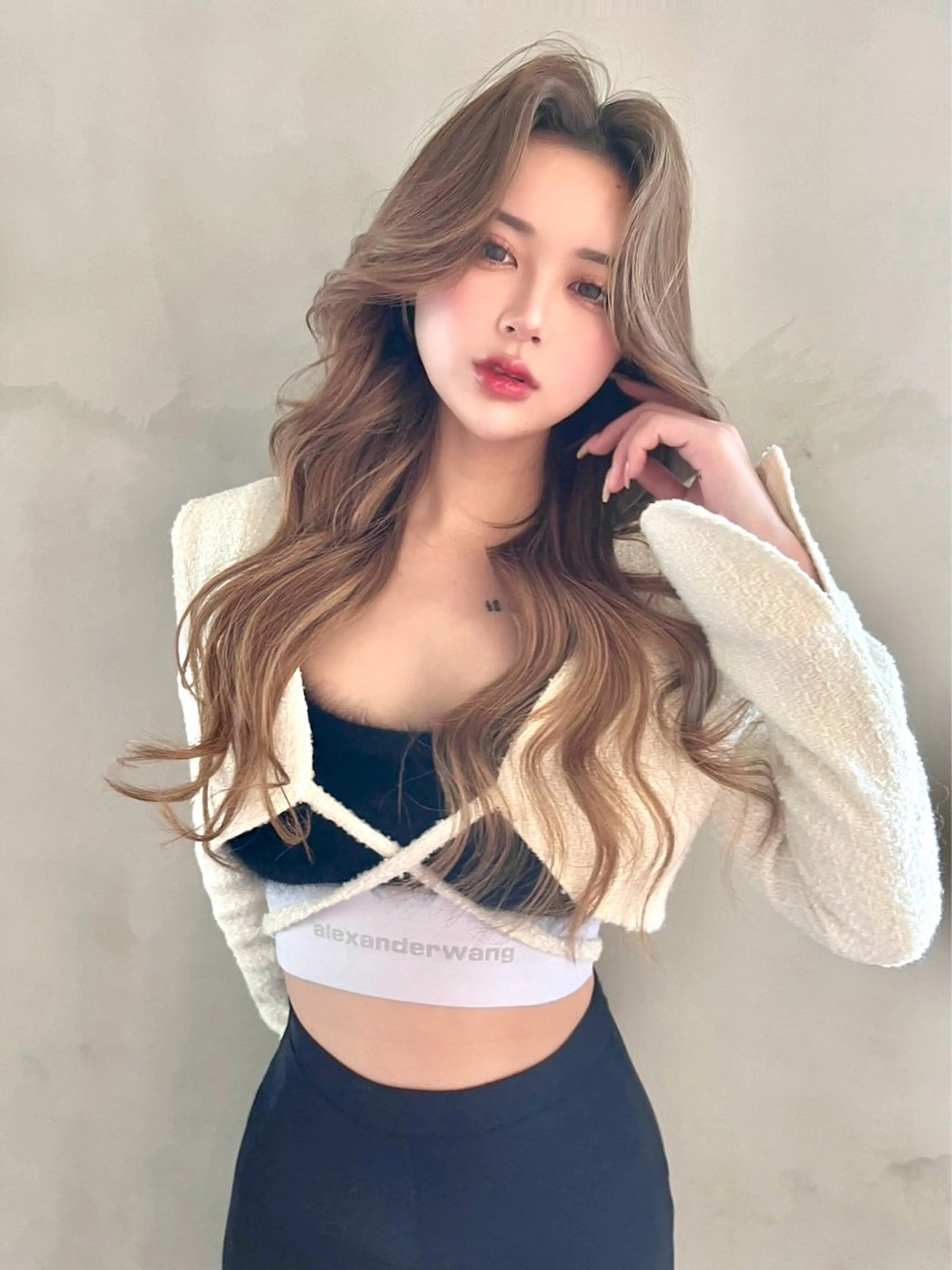 ロング カット ヘアカラー トリートメント 海野翔吾🇨🇳 ワンホンレイヤーのヘアスタイル