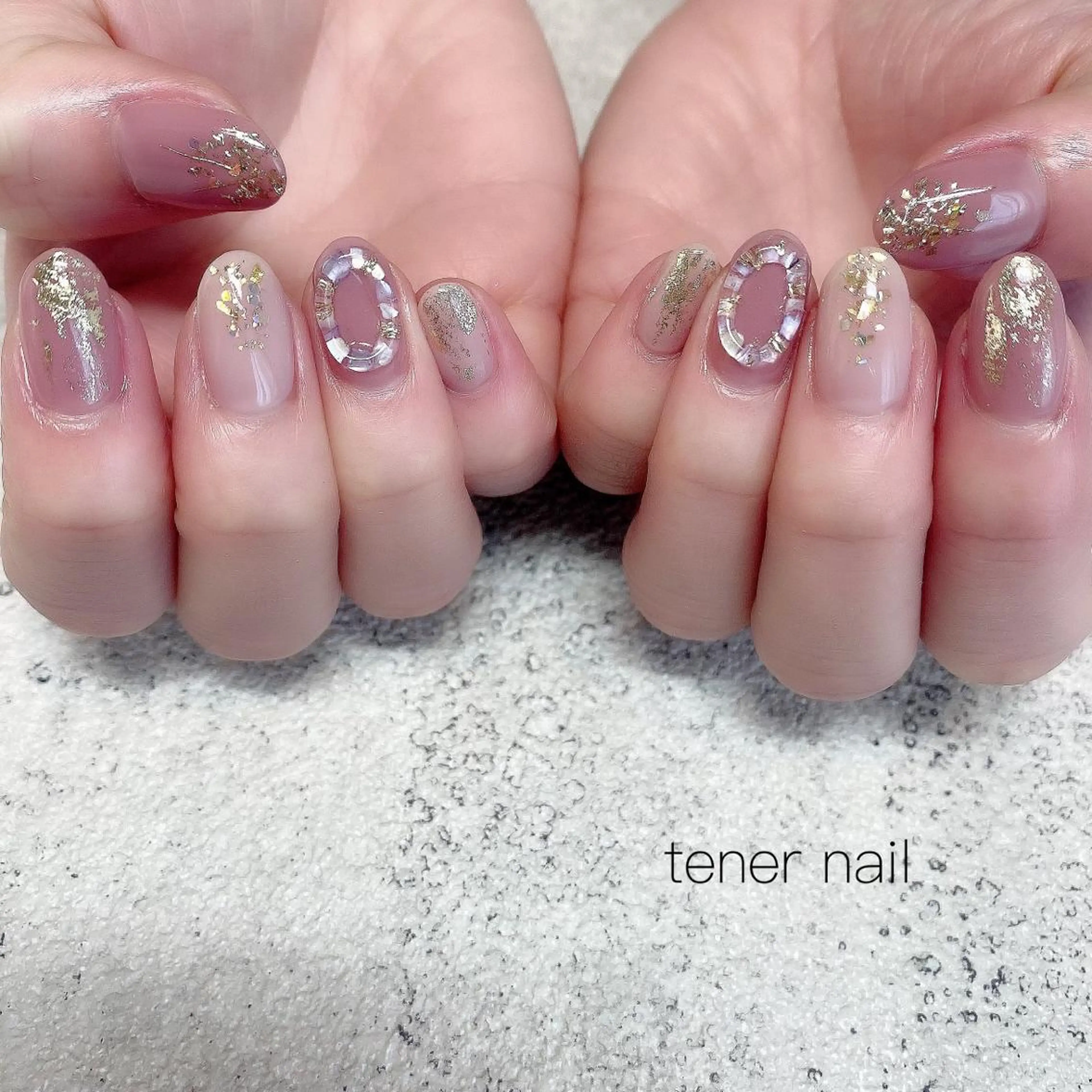 ネイル 氷ネイル・うるうるネイル ニュアンスネイル ピンク tener  nail  テネルネイル所属・テネルネイル tener nailのネイルデザイン