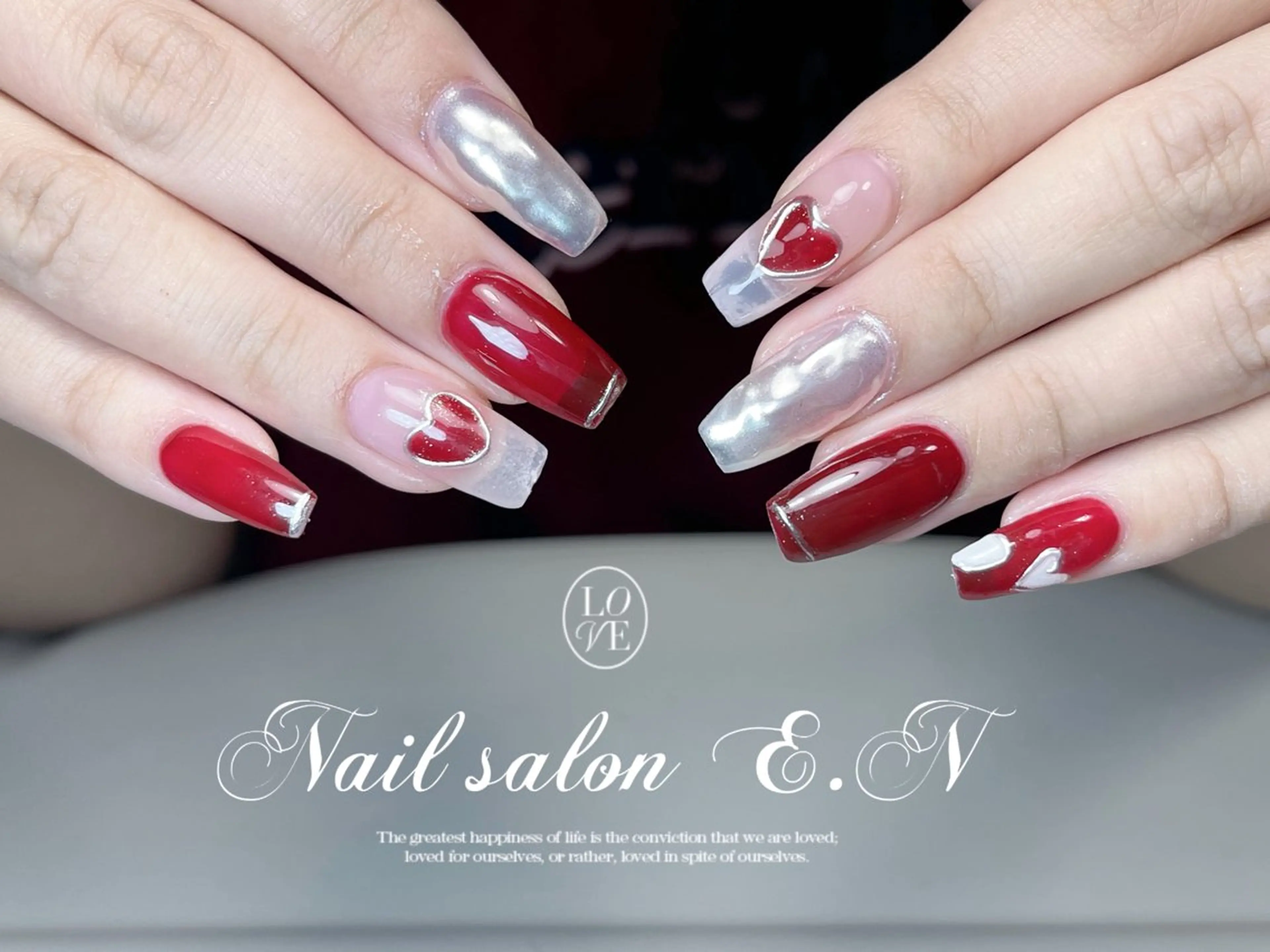 ネイル アートネイル オーロラネイル ガーリー キラキラネイル 韓国ネイル ハンドネイル E.N🦋 長さ出し/持ち込みのネイルデザイン