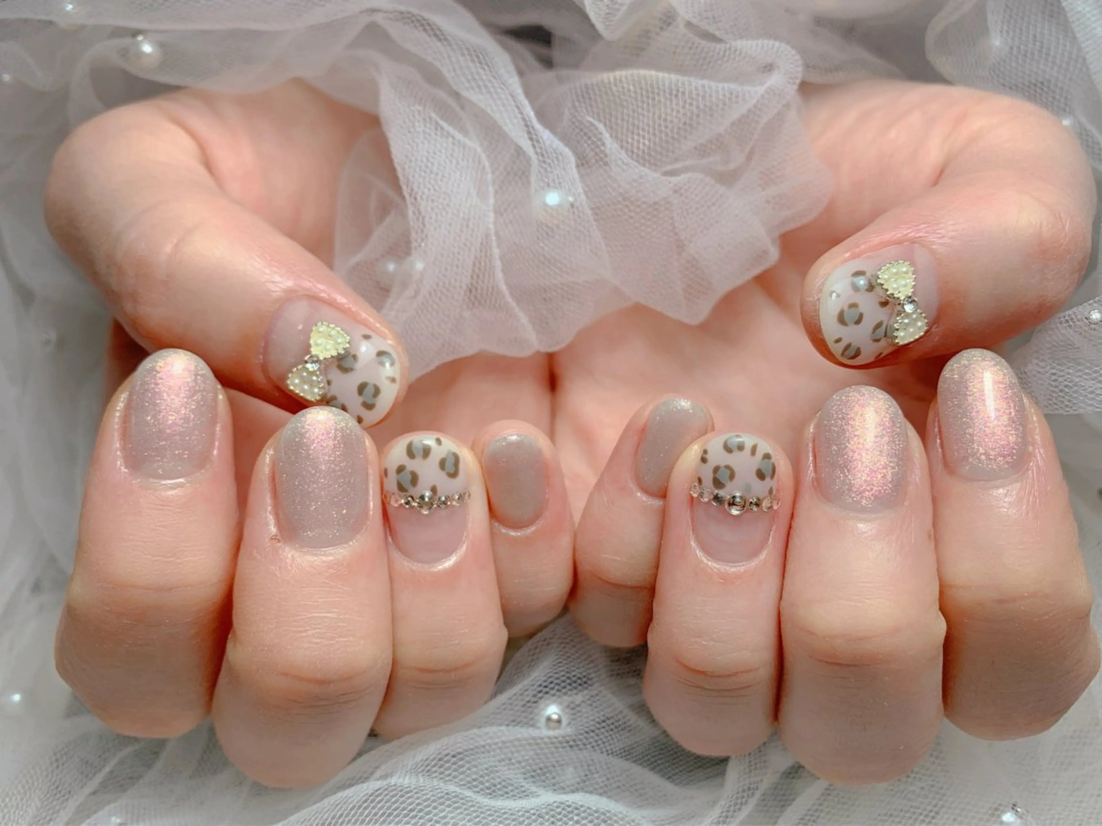 ネイル ハンドネイル マジックミラー所属・マジック ミラーのネイルデザイン