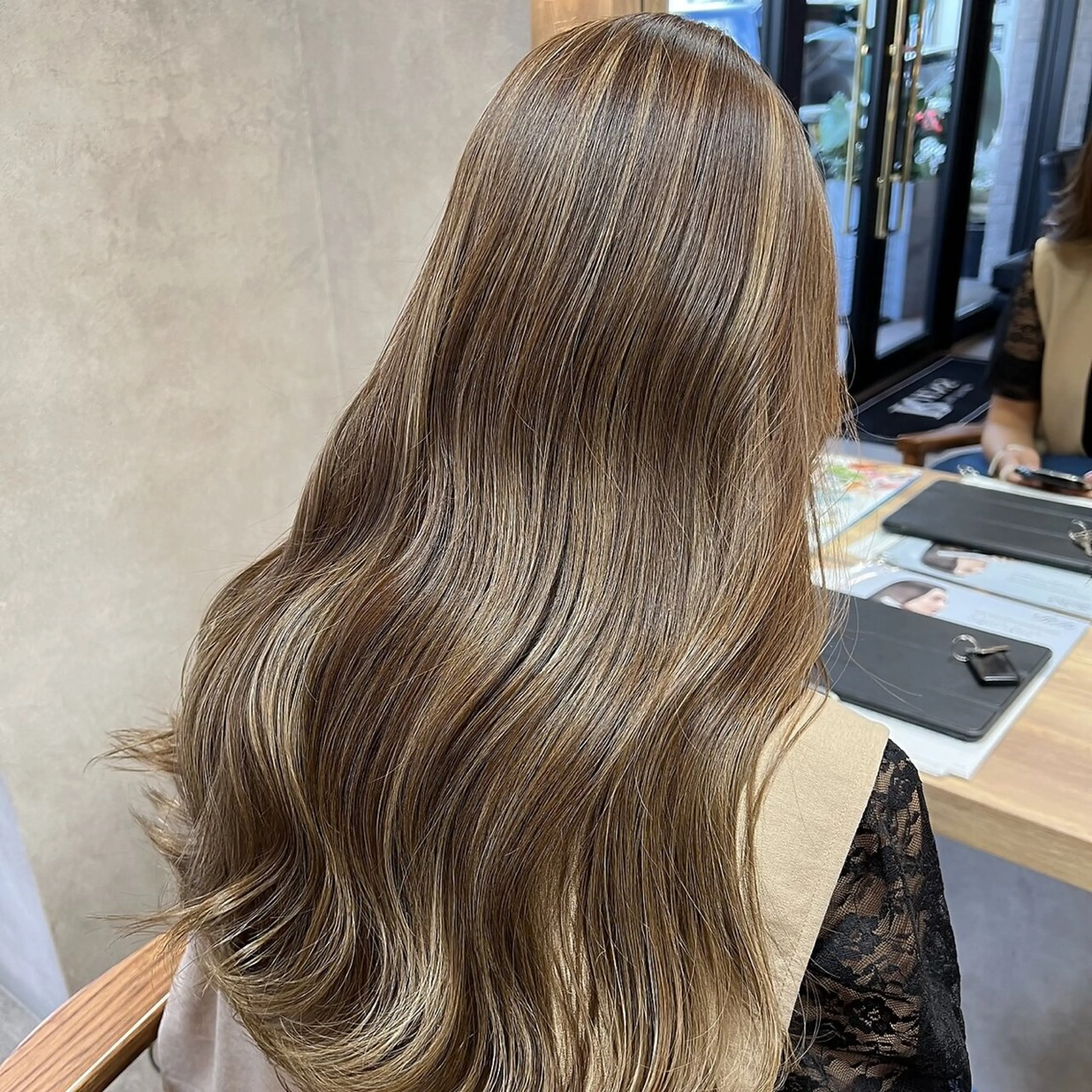 ロング カラー RIENS xreaのヘアスタイル