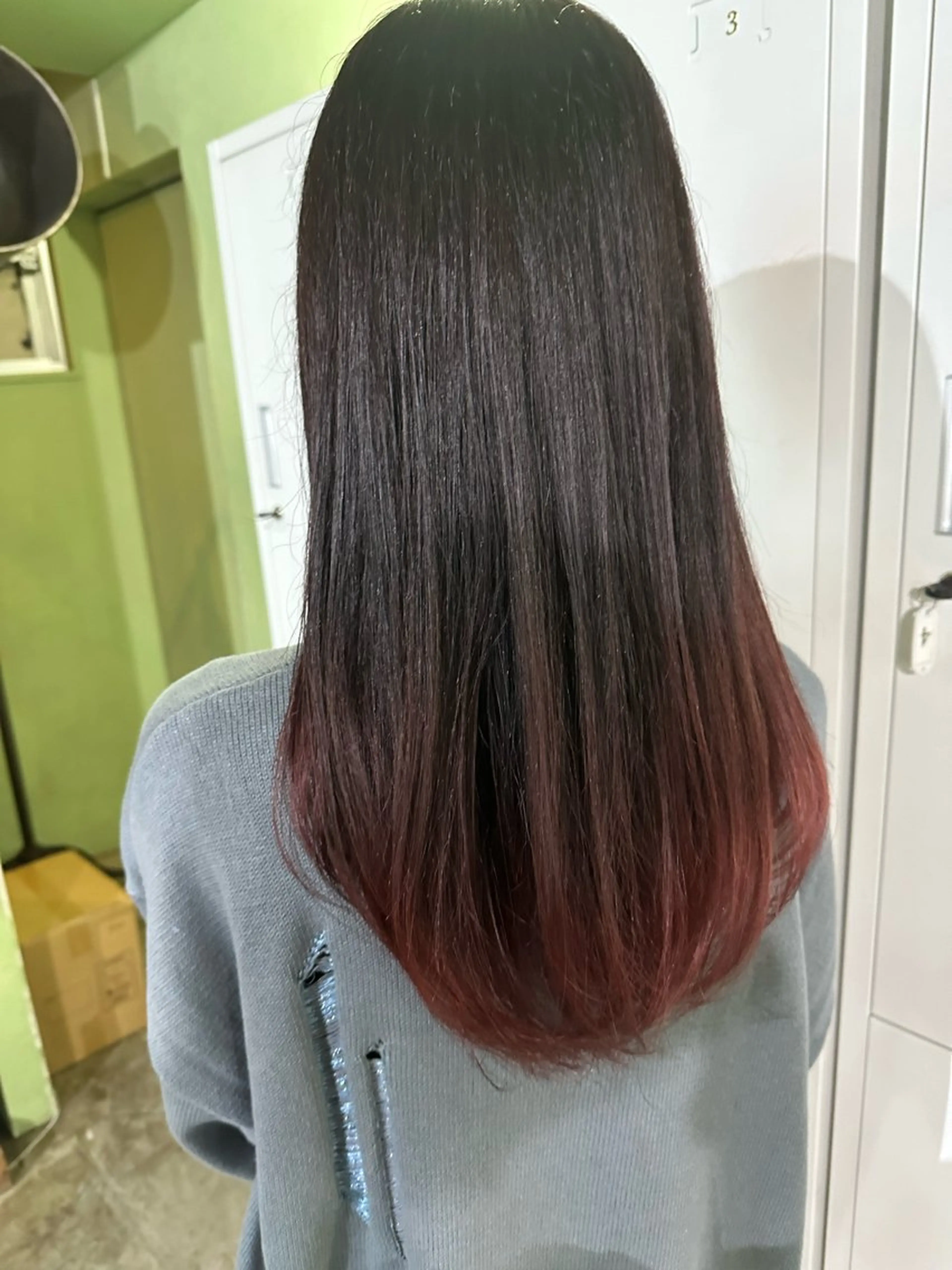 ロング ヘアカラー yelm所属・🫒オリーブカラー ミディアムレイヤー✨のヘアスタイル