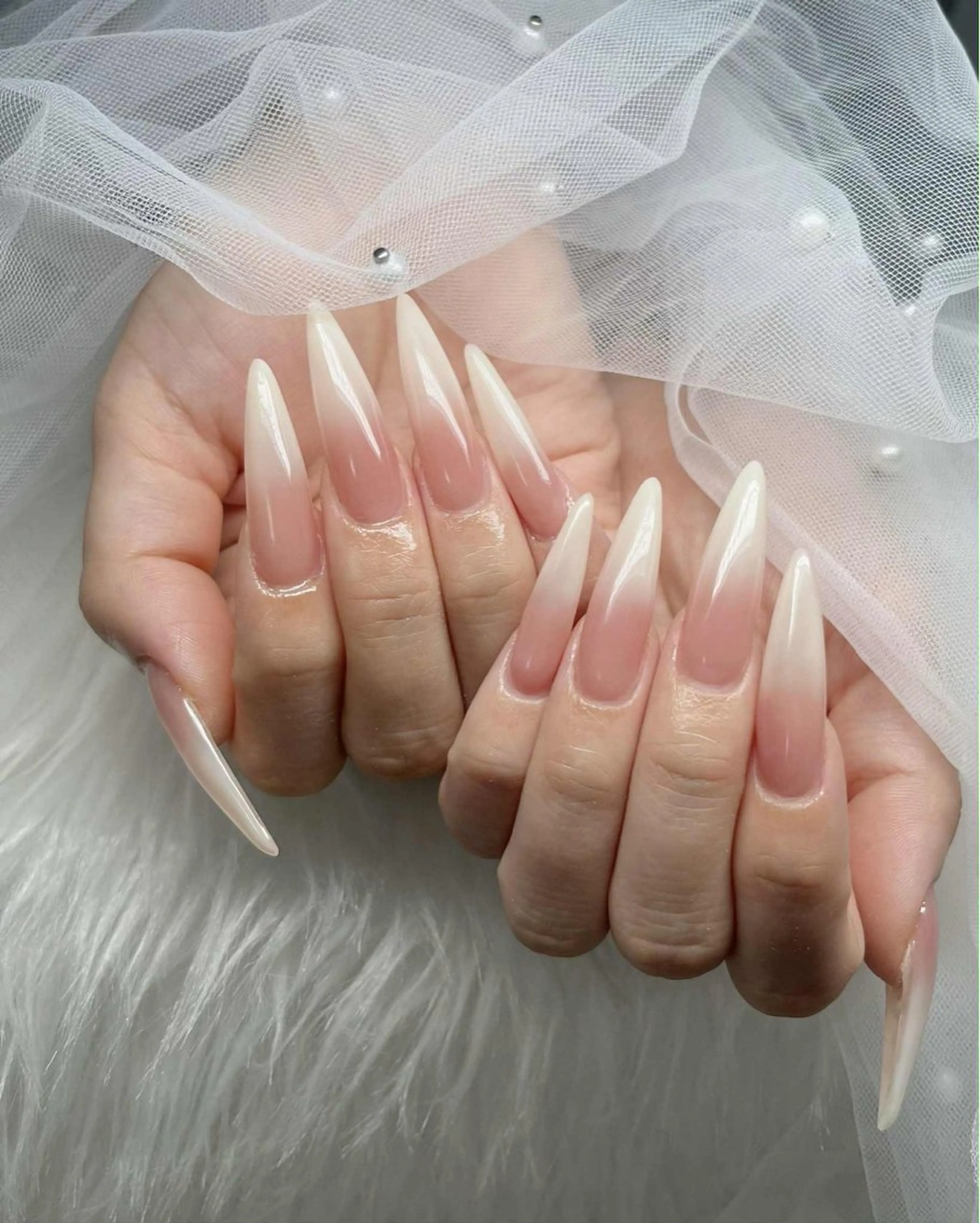 ネイル フレンチネイル ジェルネイル ハロウィン キラキラネイル 韓国ネイル ハンドネイル H.baby Nail Salonのネイルデザイン