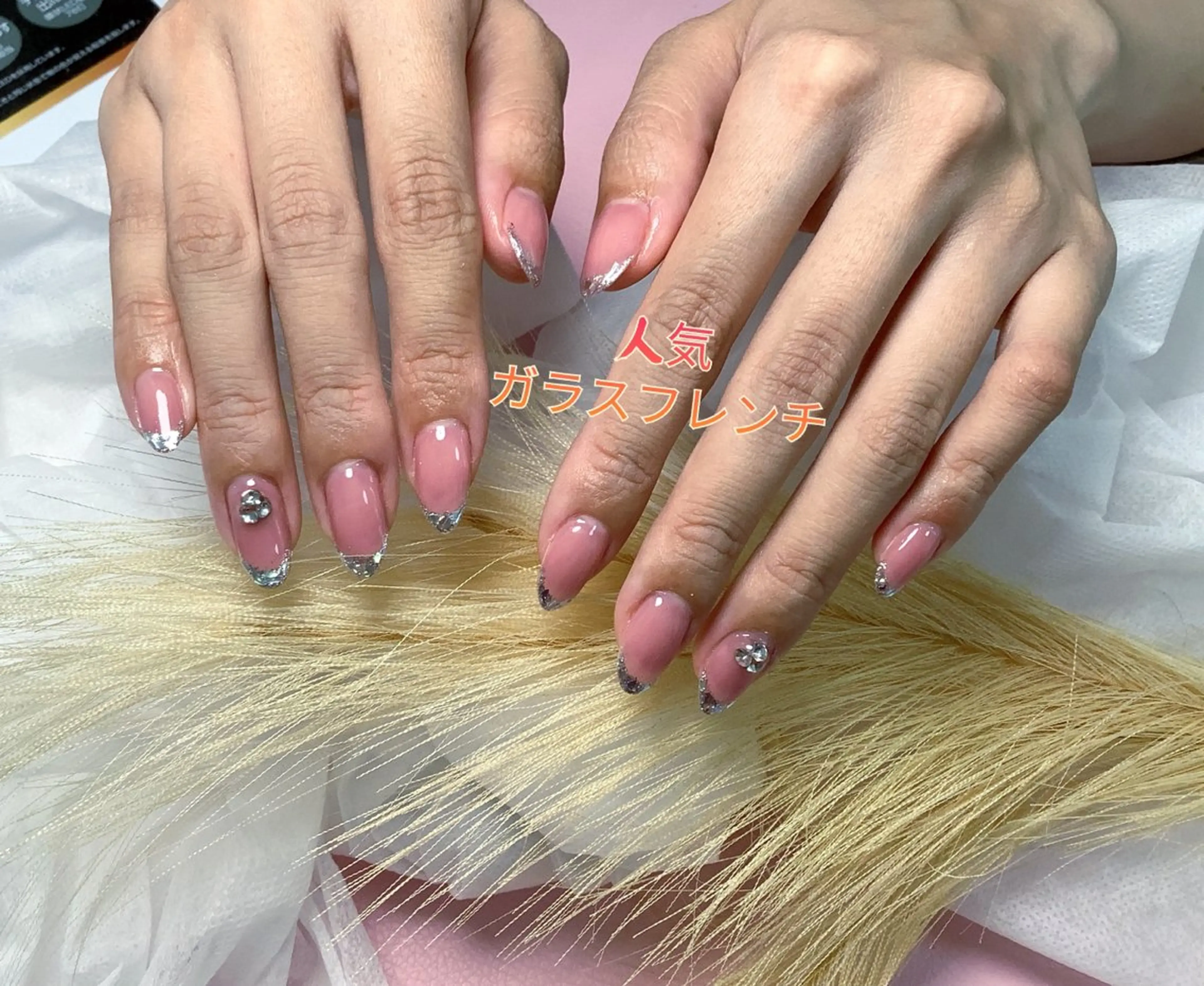 ネイル pink ladyサロン所属・べ にのネイルデザイン