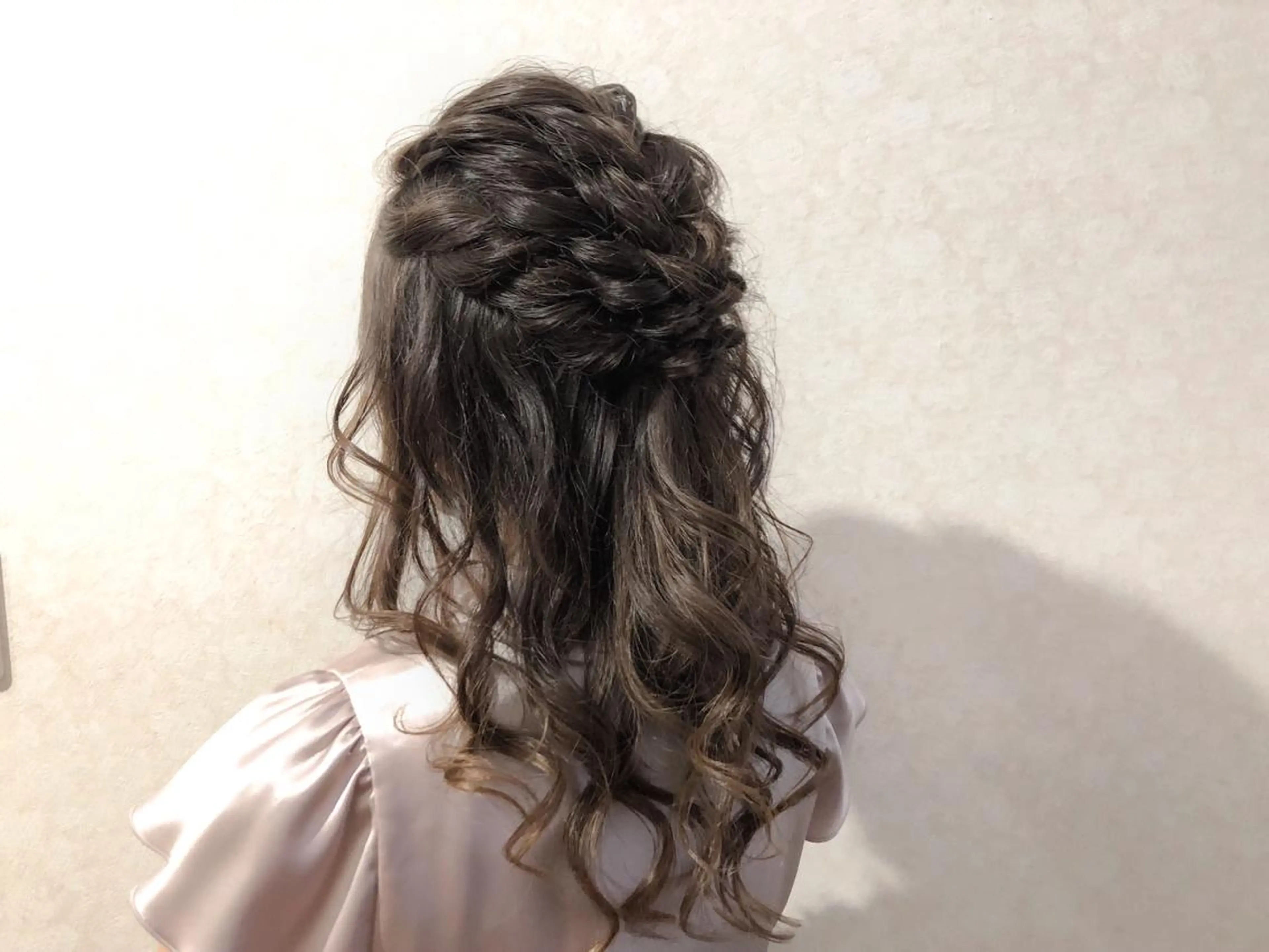 ロング カラー salowin郡山所属・佐藤 結花のヘアスタイル