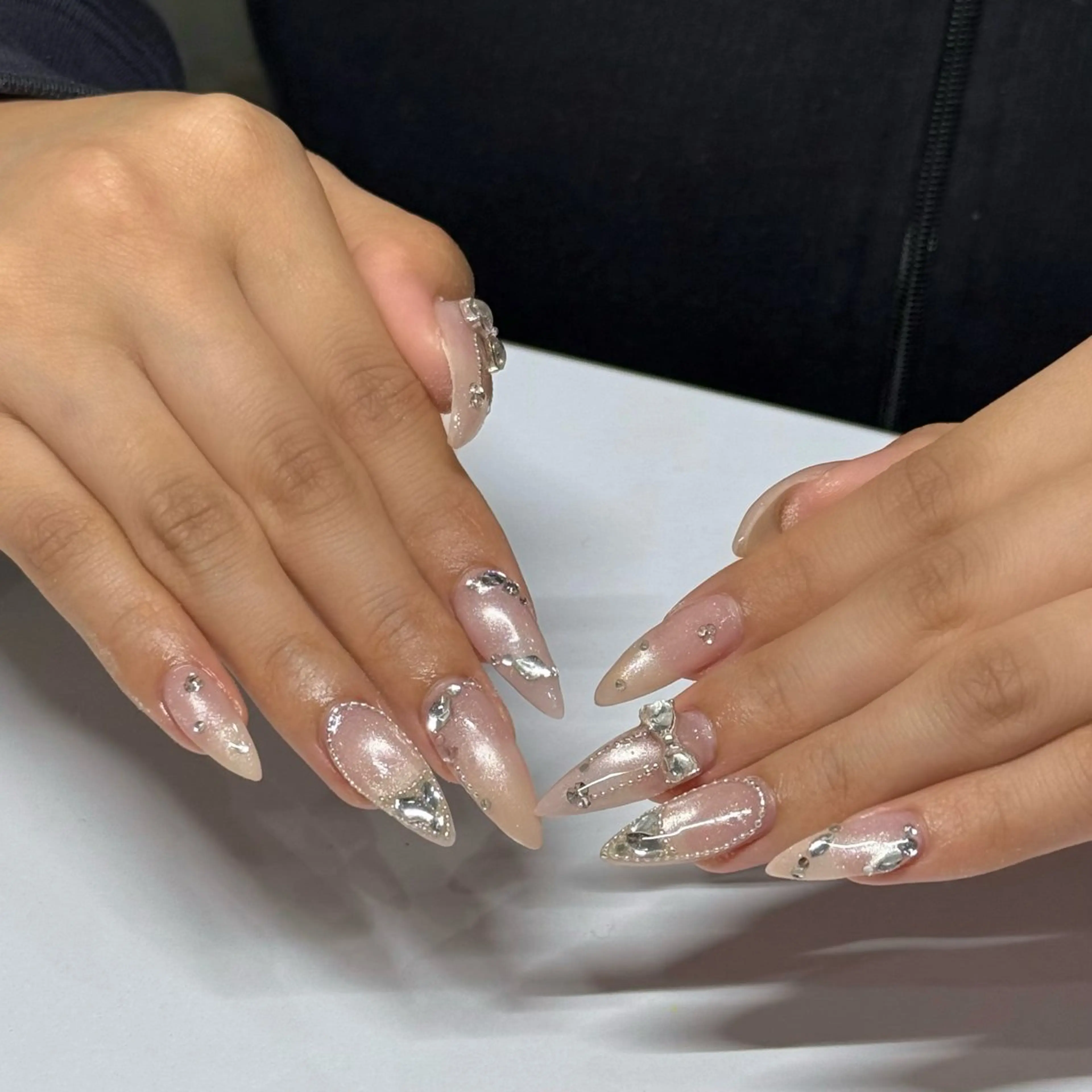 ネイル ワンホンネイル北堀江 りさ⟡.·*.のネイルデザイン