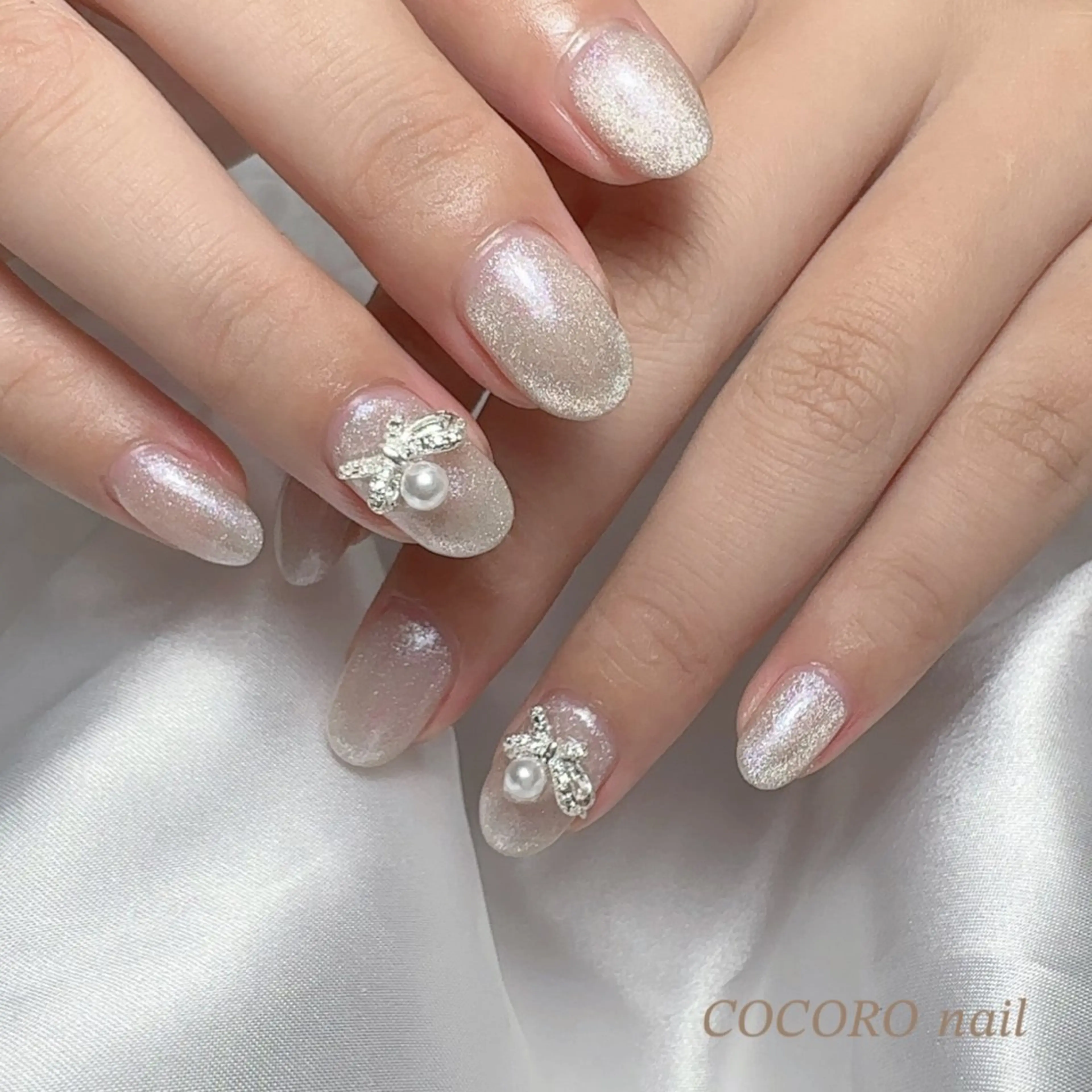 💅🏻マグネットorオーロラネイルの写真