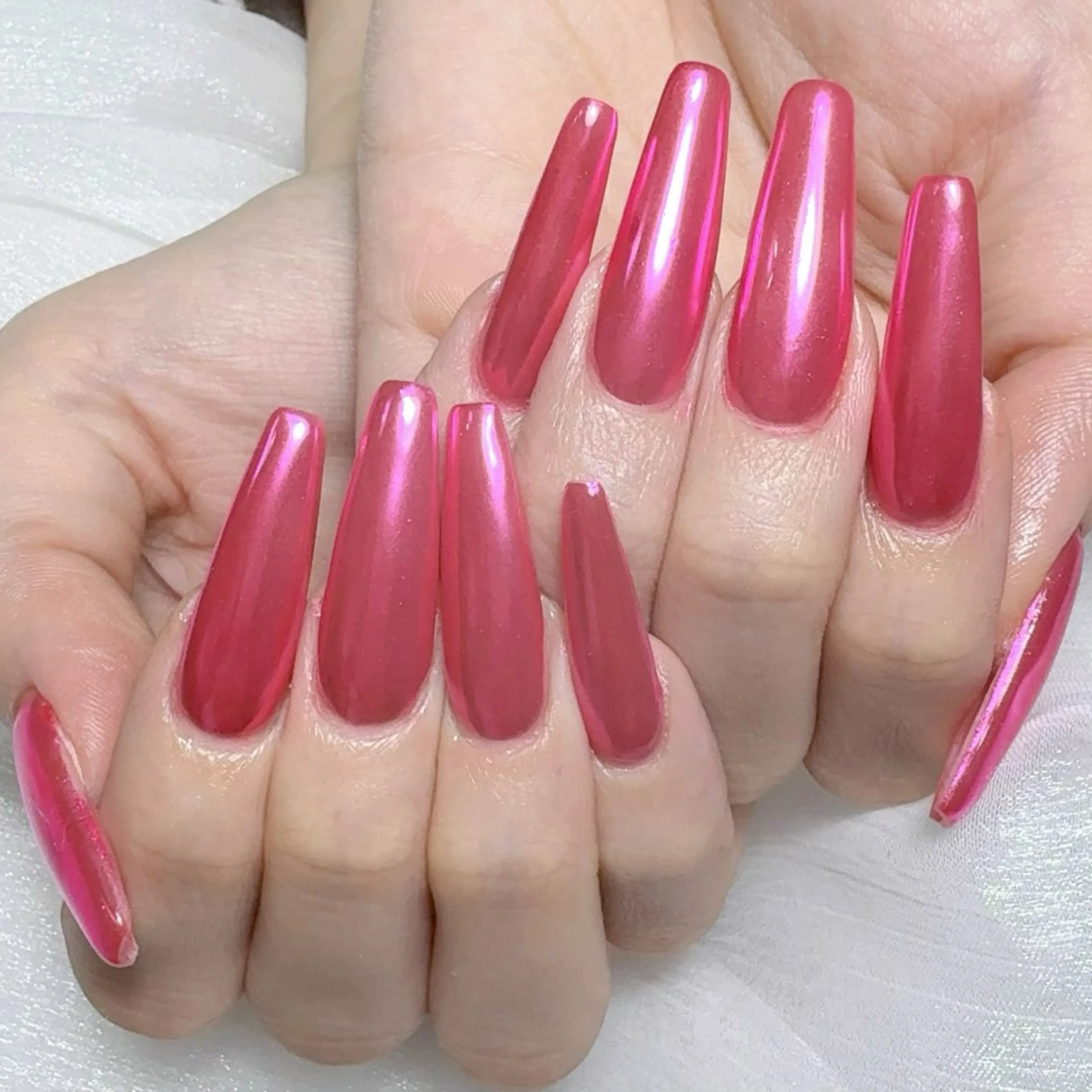 メンズ ネイル メンズ韓国風 アートネイル オーロラネイル ガーリー キラキラネイル ハンドネイル Nail salon 木にいるのネイルデザイン