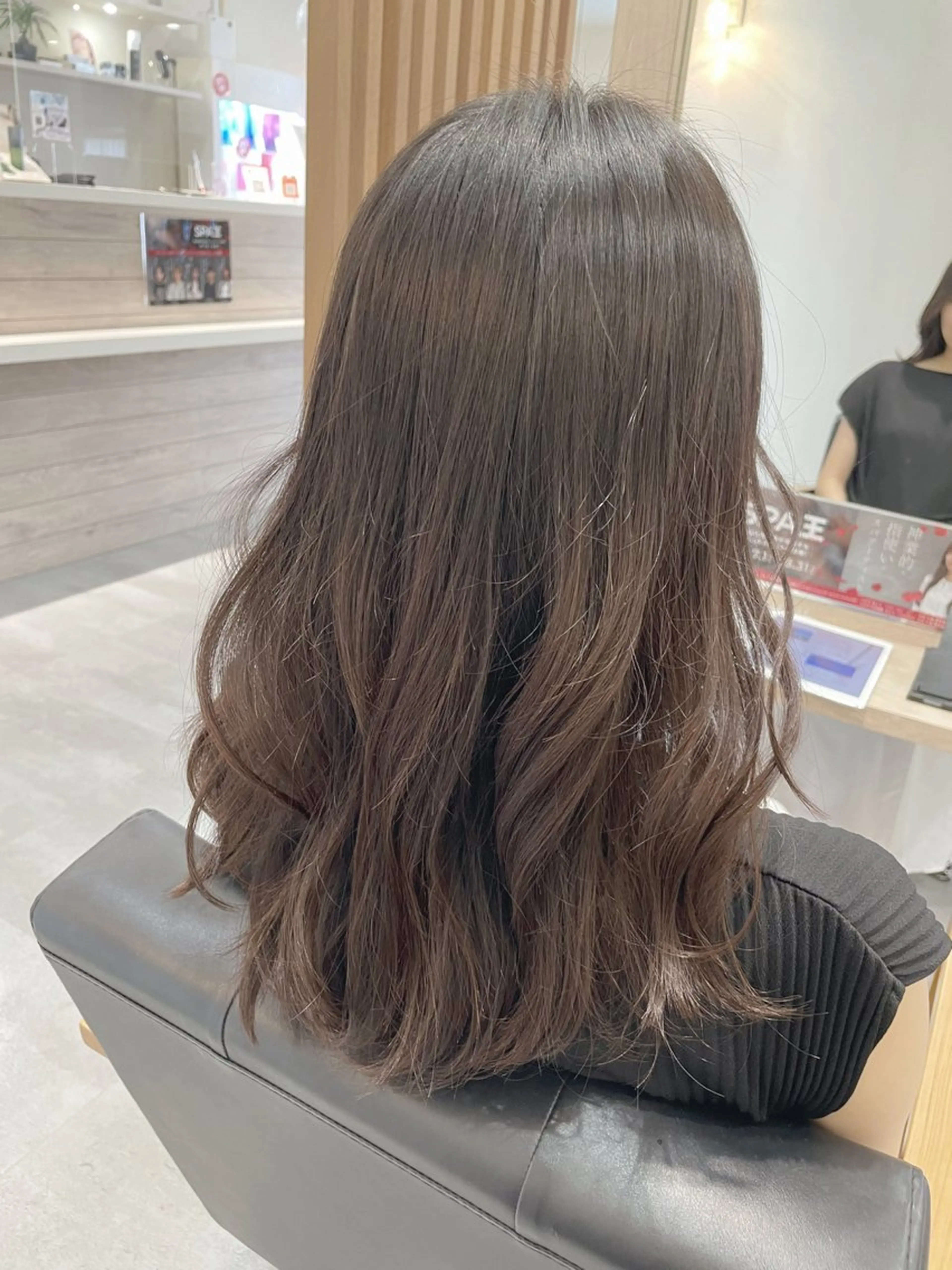 ロング 顔周りカット レイヤーカット 永田 まどかのヘアスタイル