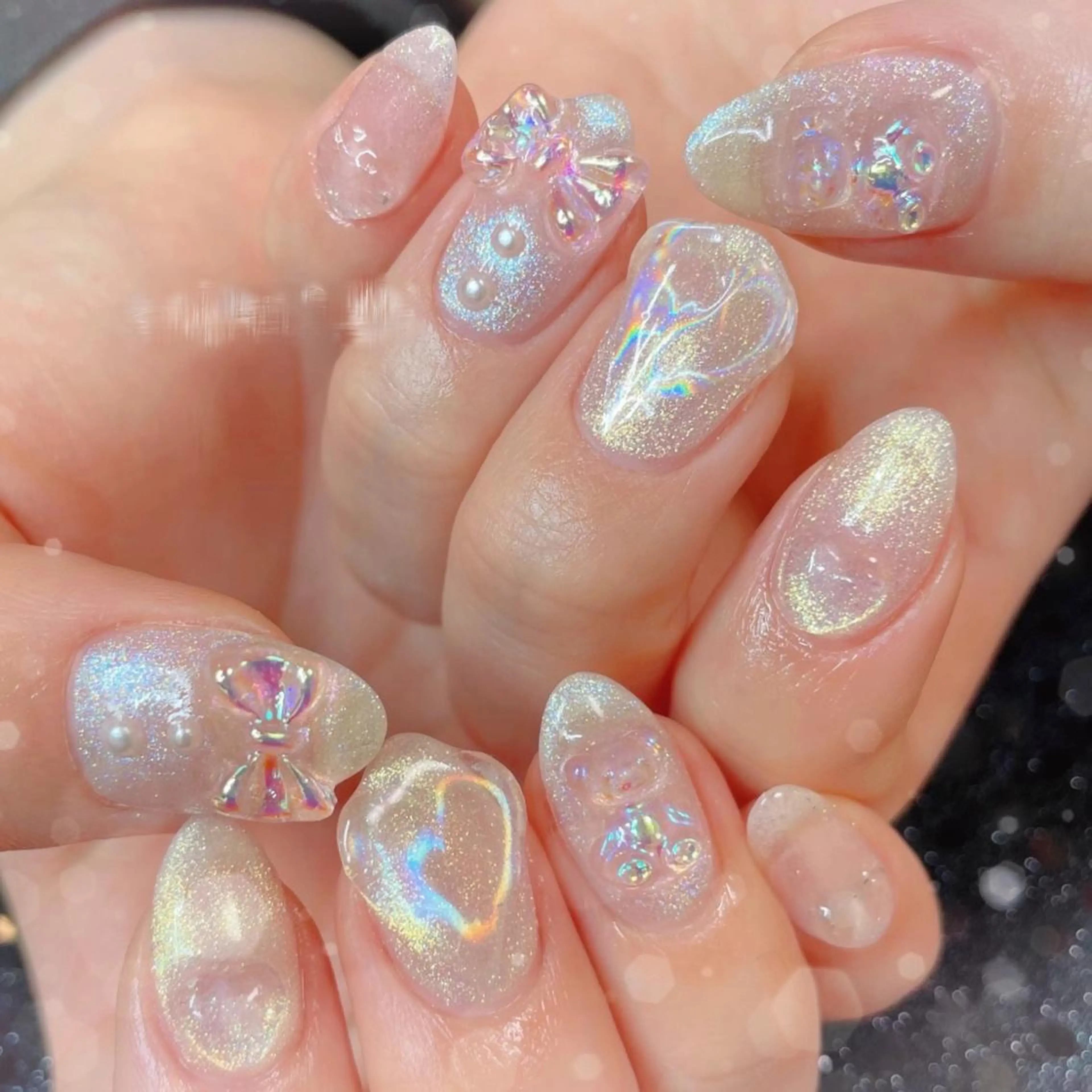 ネイル オーロラネイル 氷ネイル・うるうるネイル ハンドネイル ハンドケア MoON...❤︎ MeGuのネイルデザイン