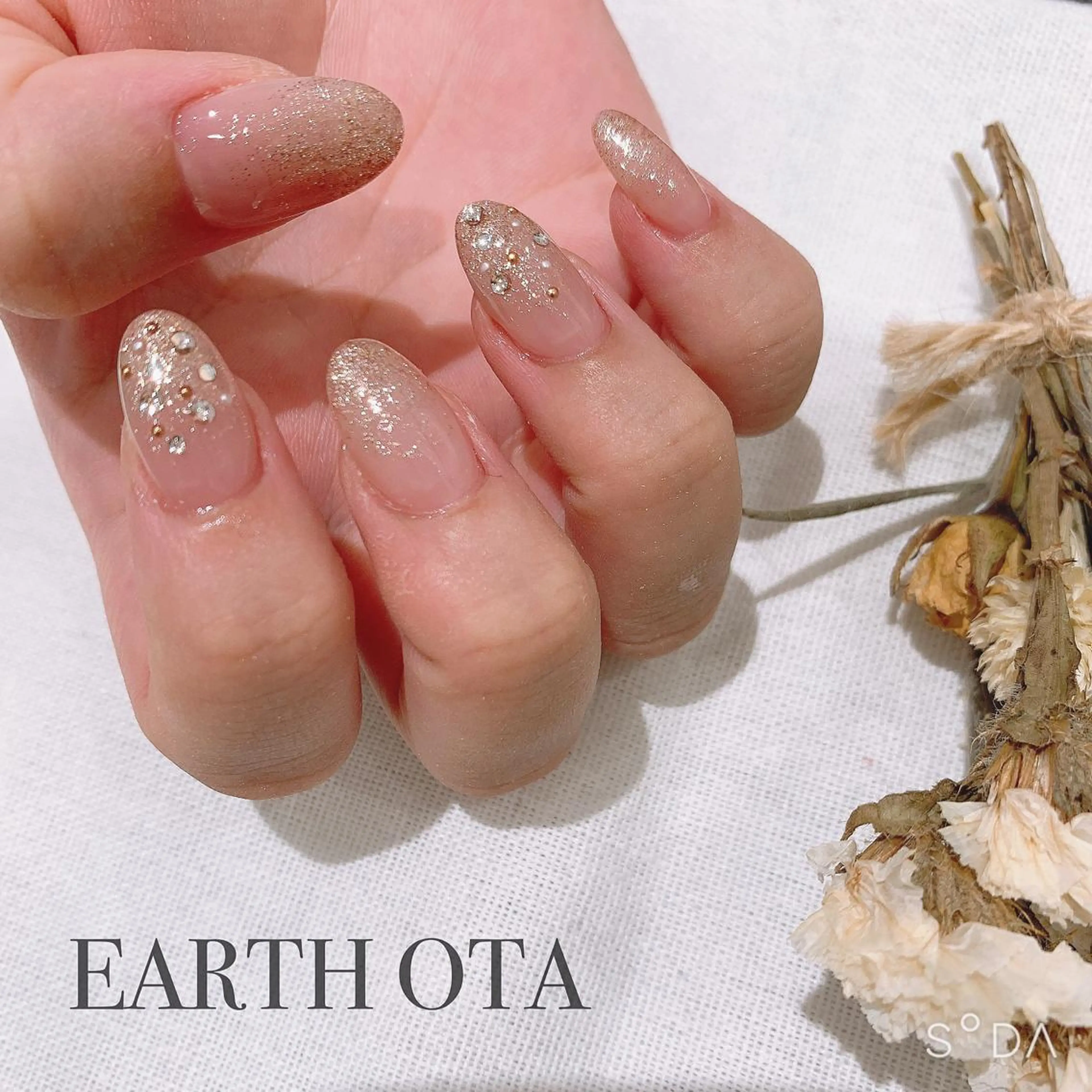 ネイル Rena colore'のネイルデザイン