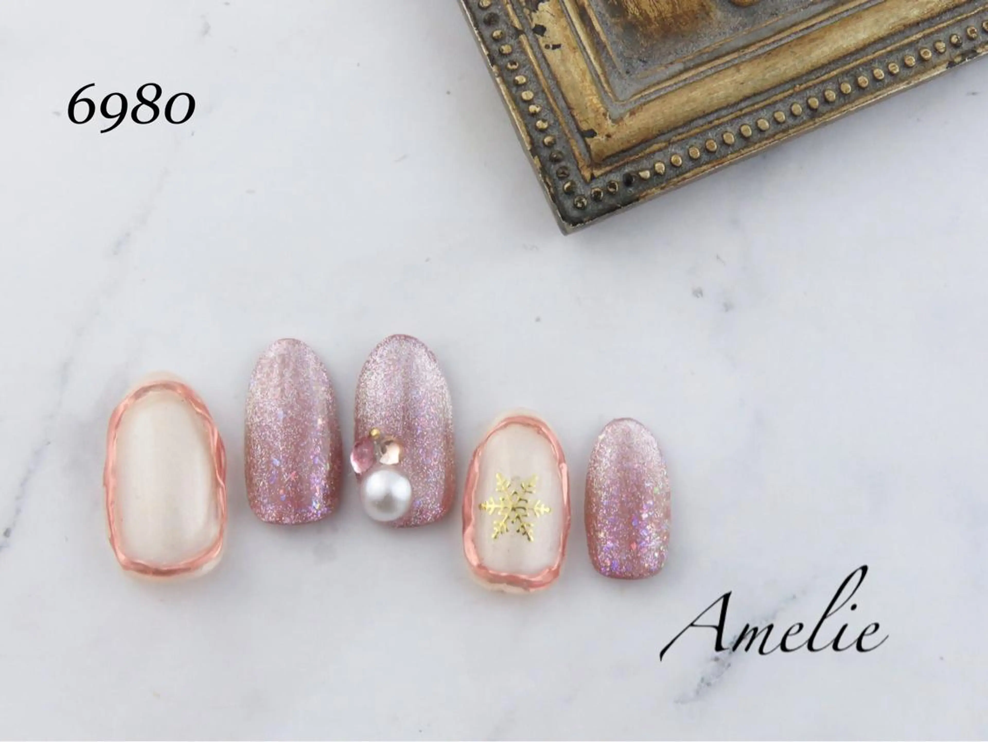 ネイル いちじゅう あおいのネイルデザイン