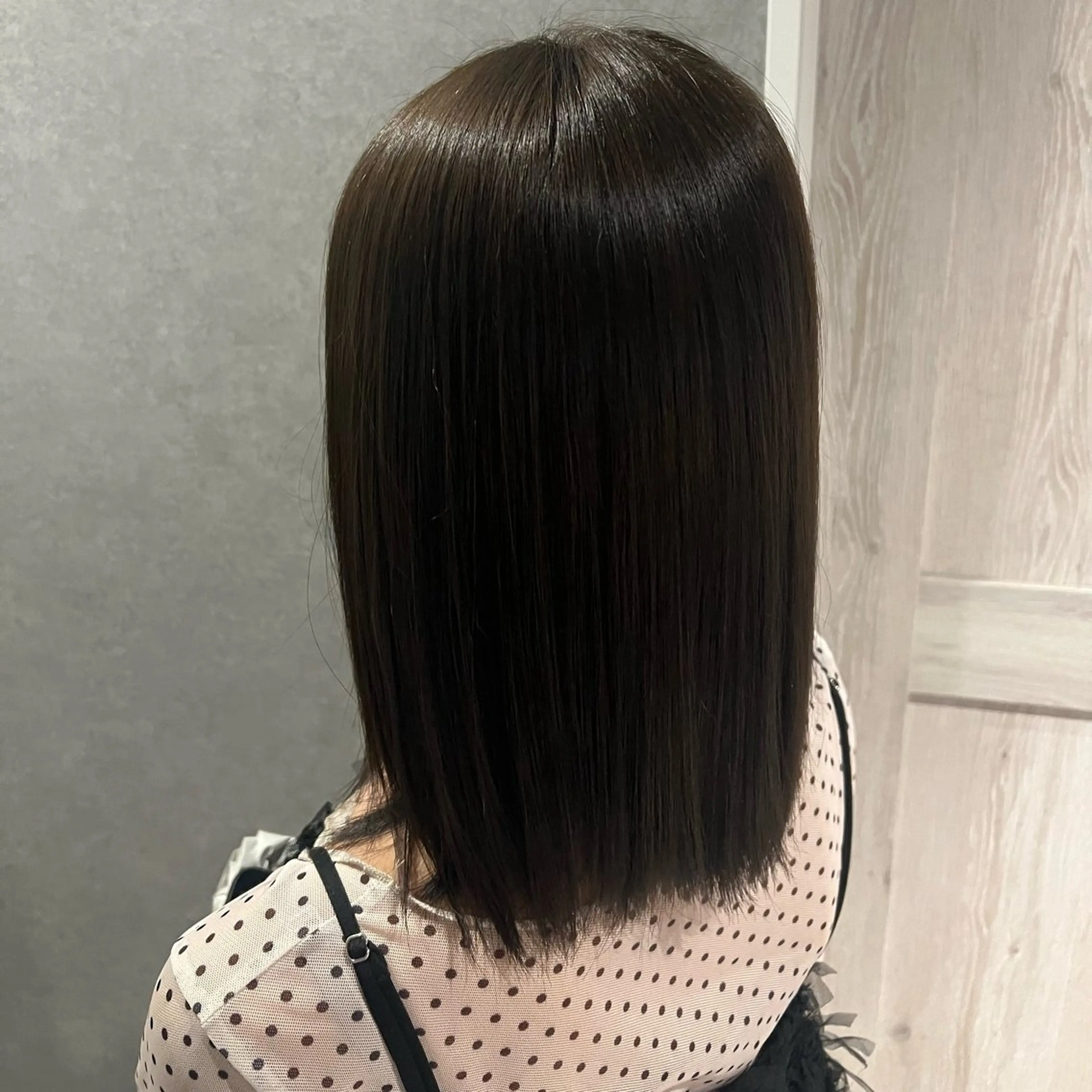 ミディアム カット ヘアカラー トリートメント Applause ミナのヘアスタイル