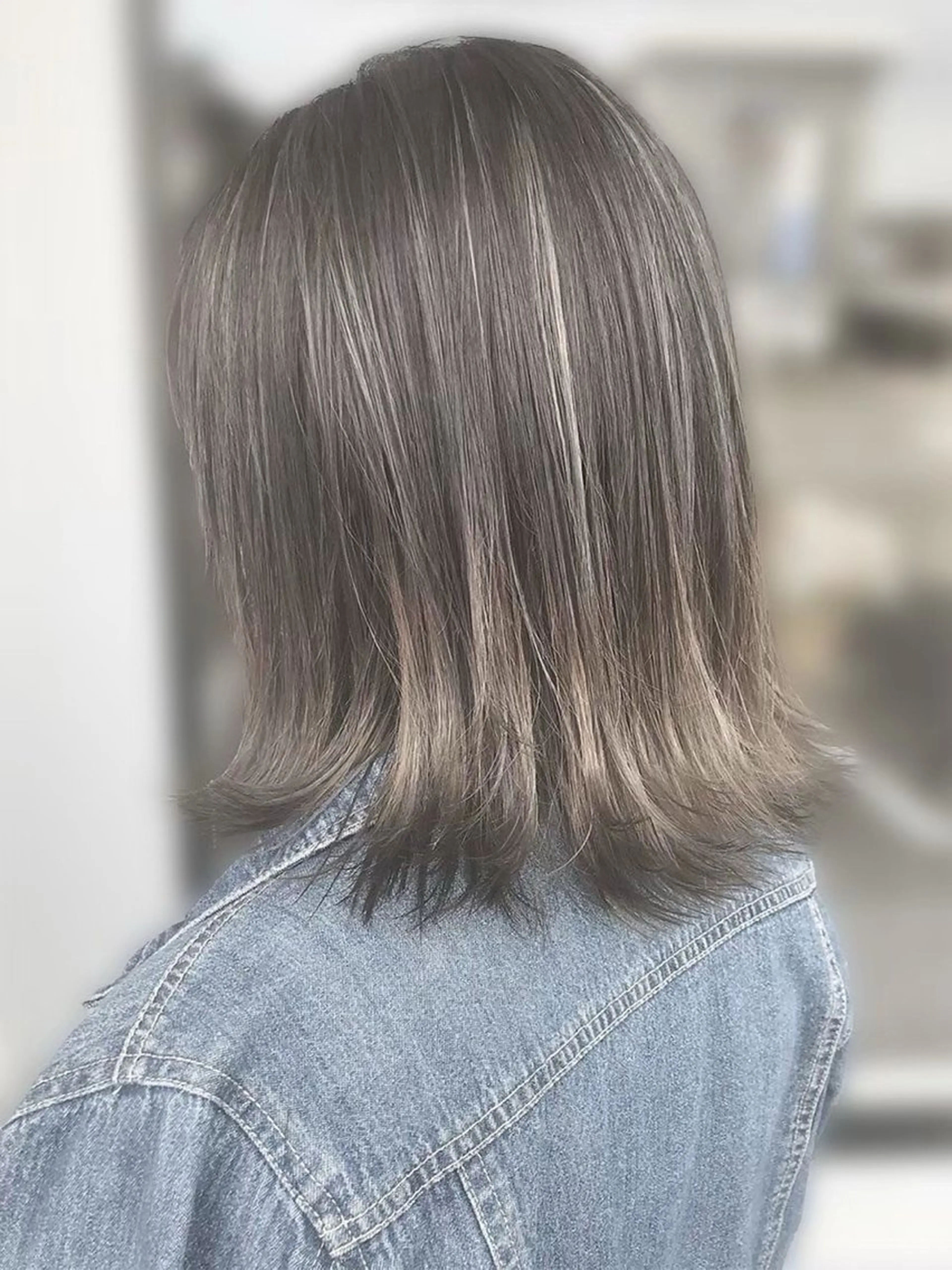 セミロング 有村 涼のヘアスタイル