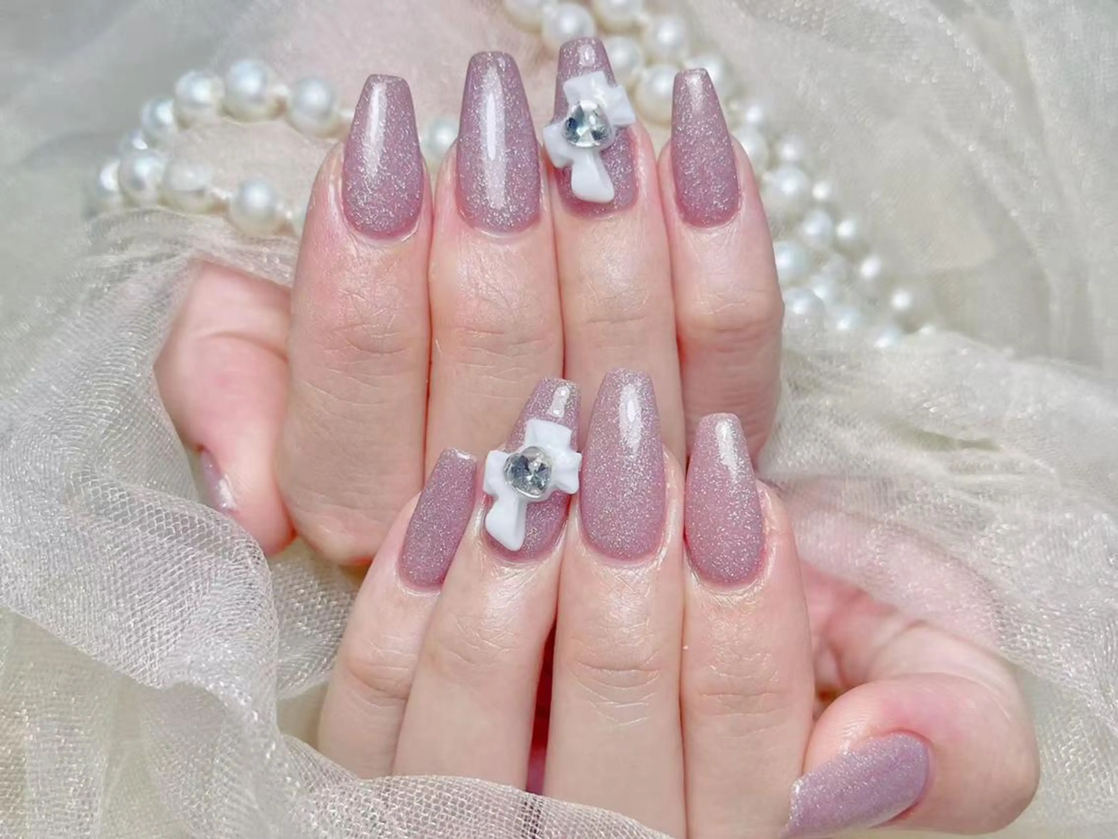 🌸大人気マグネットワンカラー+2個大きいパーツ5300【初回ジェルオフ無料ケア込み】の写真