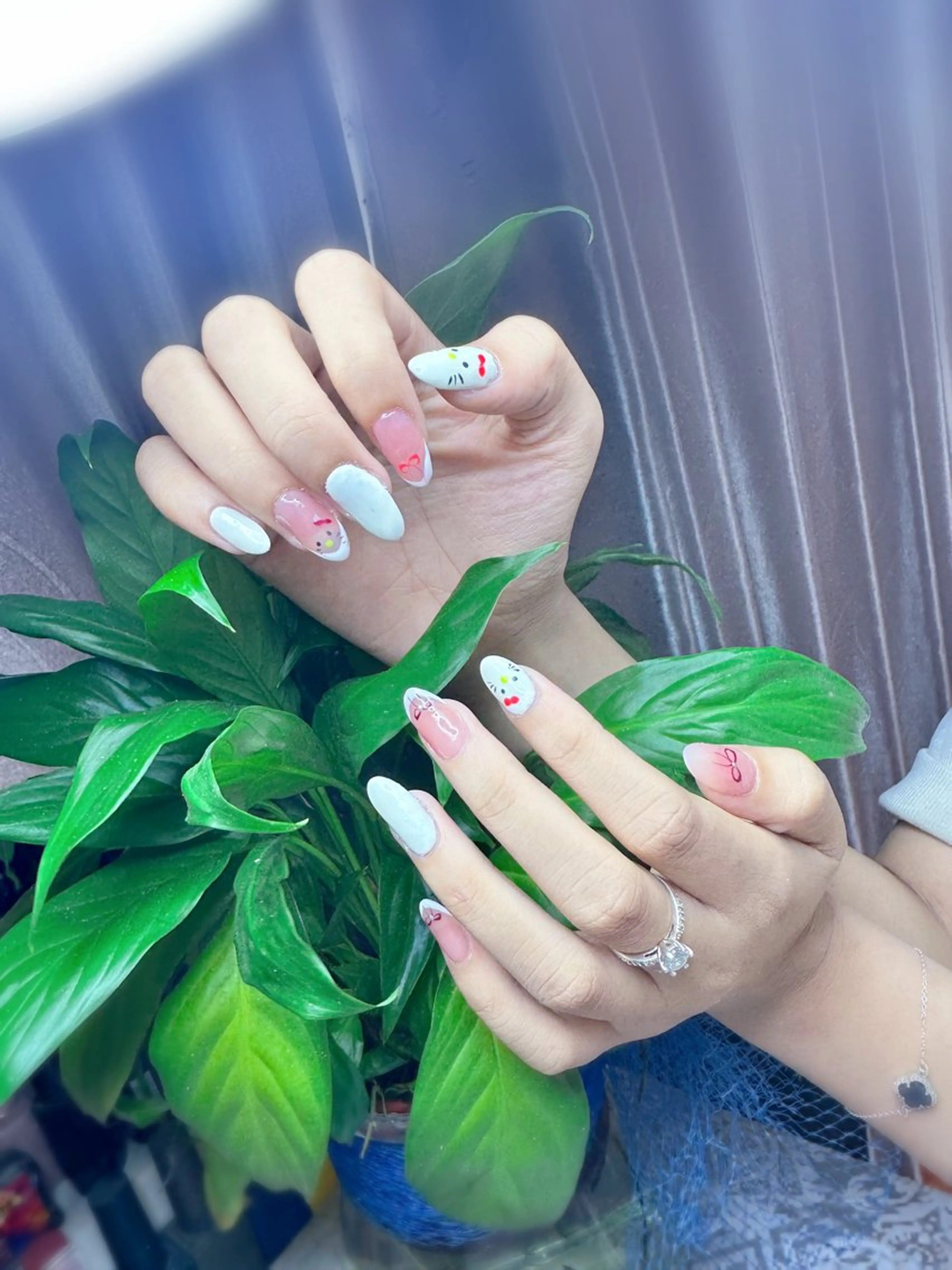 ネイル キラキラネイル 韓国ネイル ラメ(グリッター) ネイルチップ MiO Nailのネイルデザイン