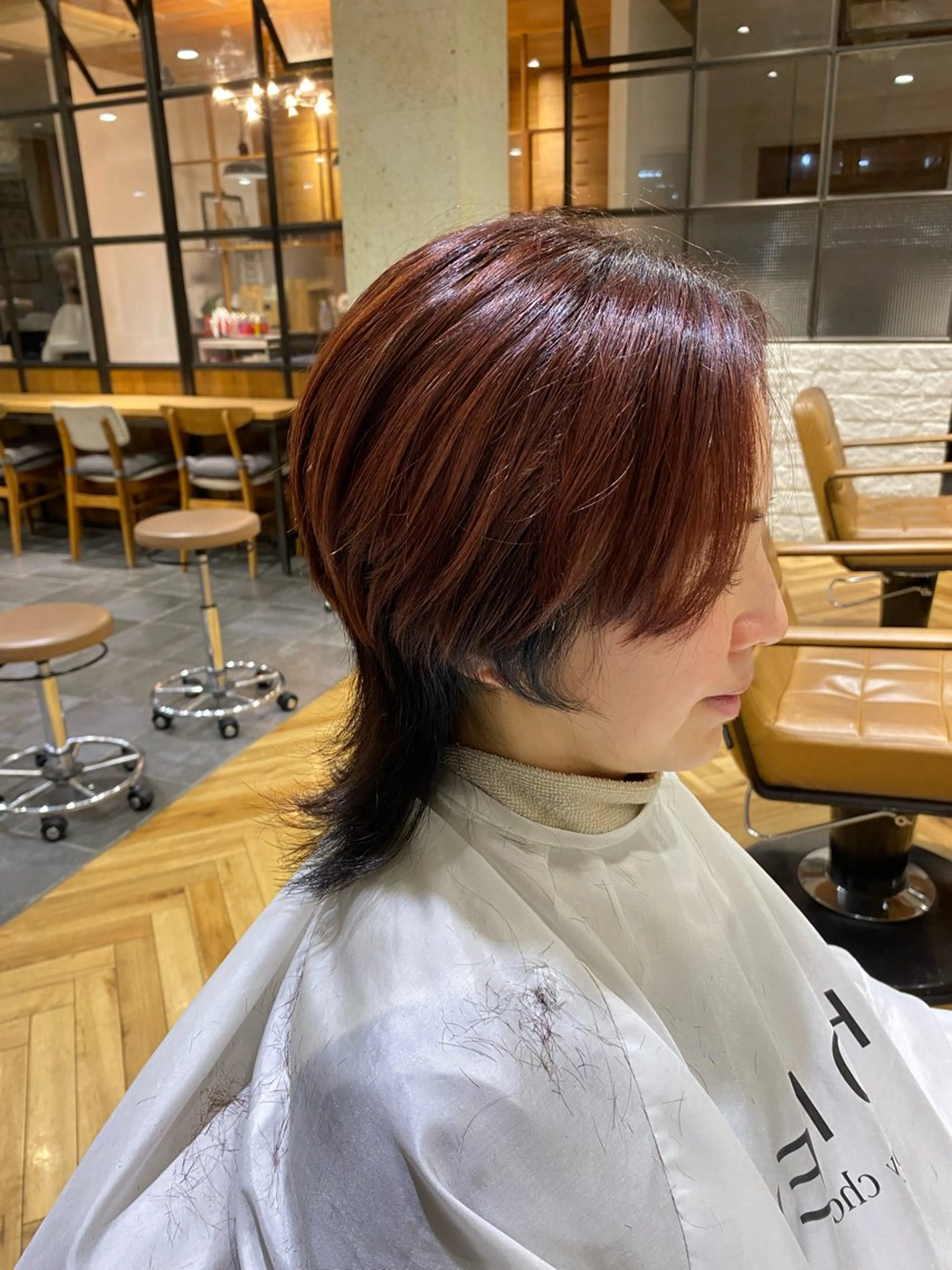 ミディアム 小林 心のヘアスタイル