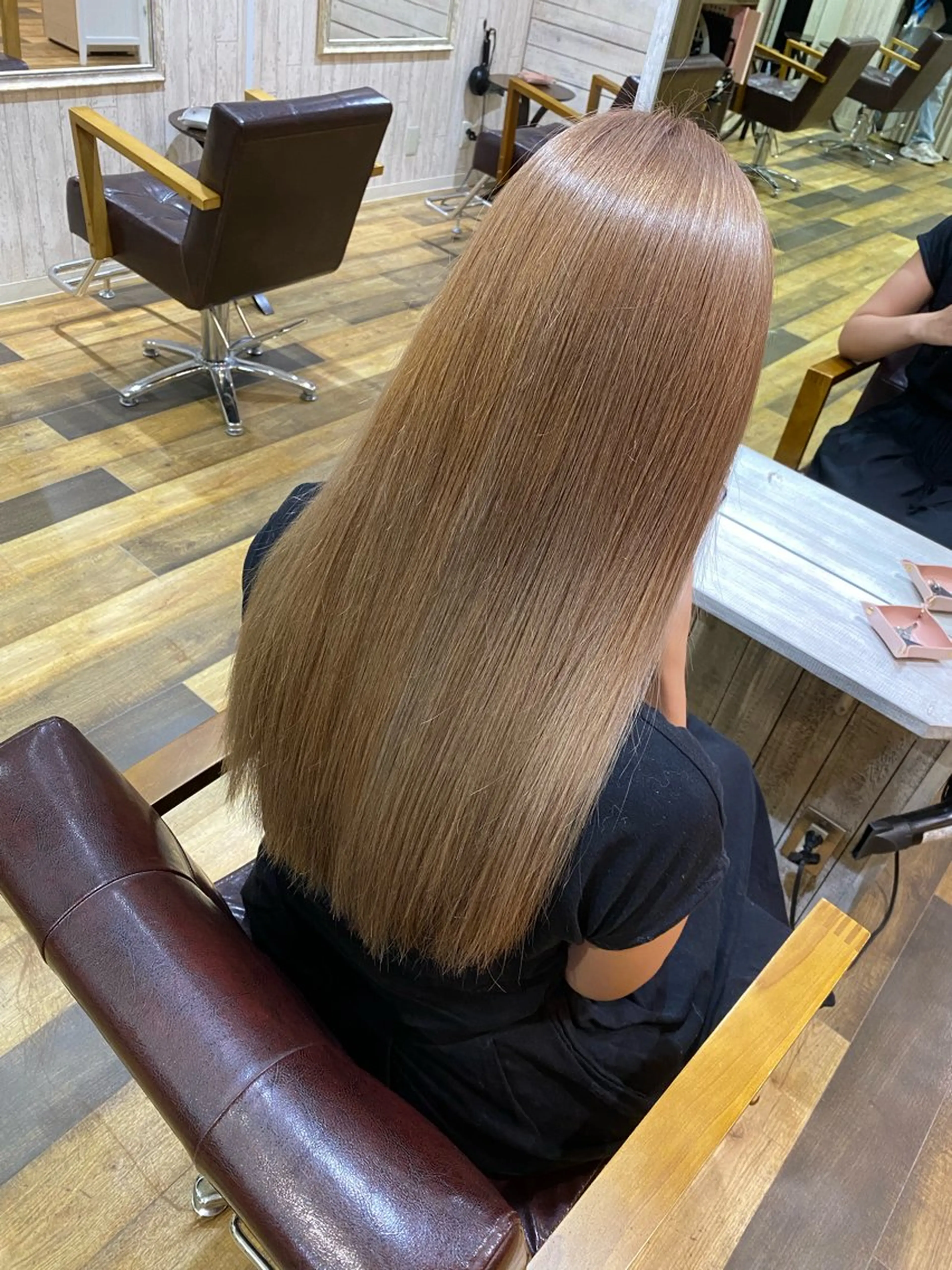 ロング カラー vifkrone所属・心斎橋ダブルカラー ⭐️カラー　タカヤマのヘアスタイル