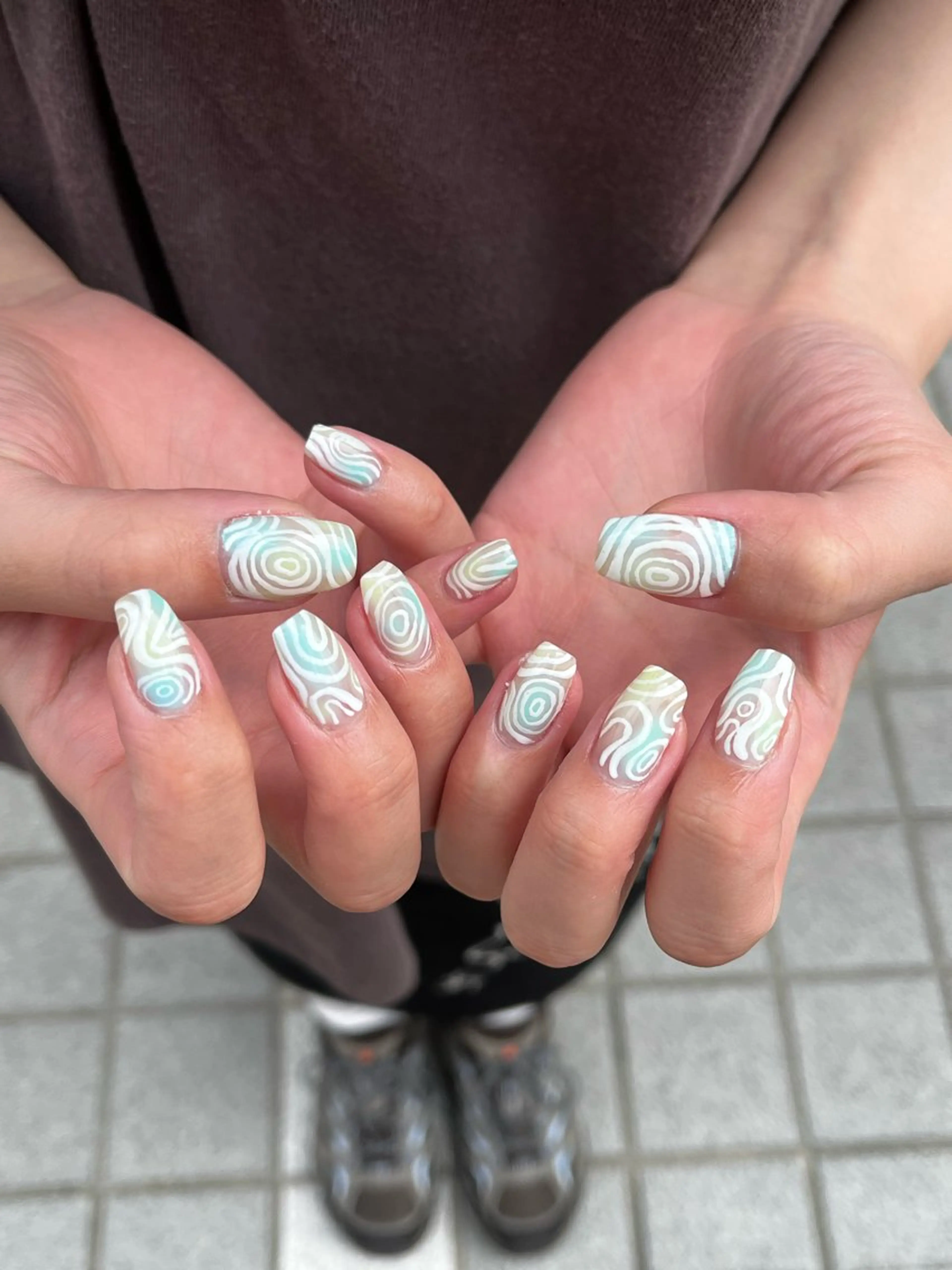 ネイル 文 /個性派ネイルのネイルデザイン