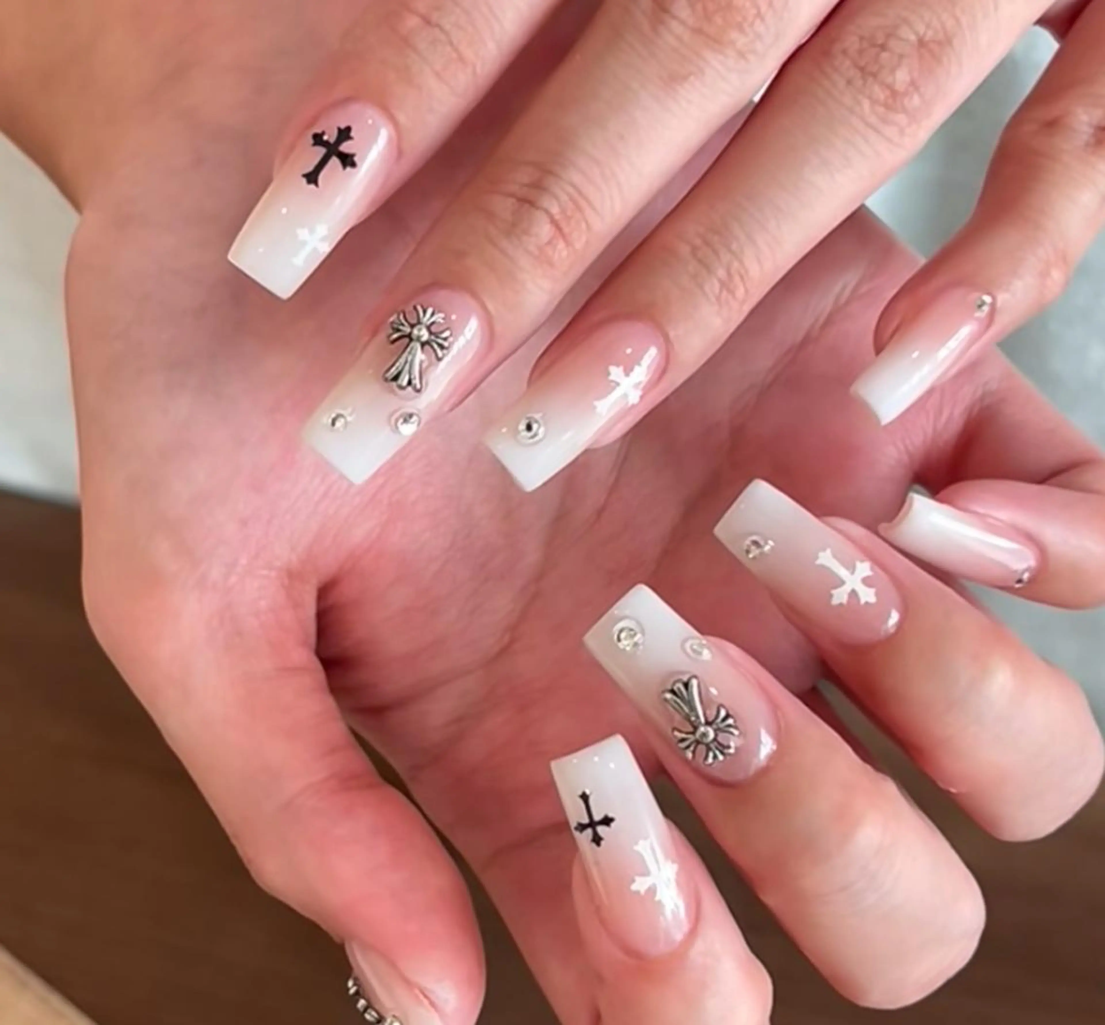 ネイル Molly _nailのネイルデザイン