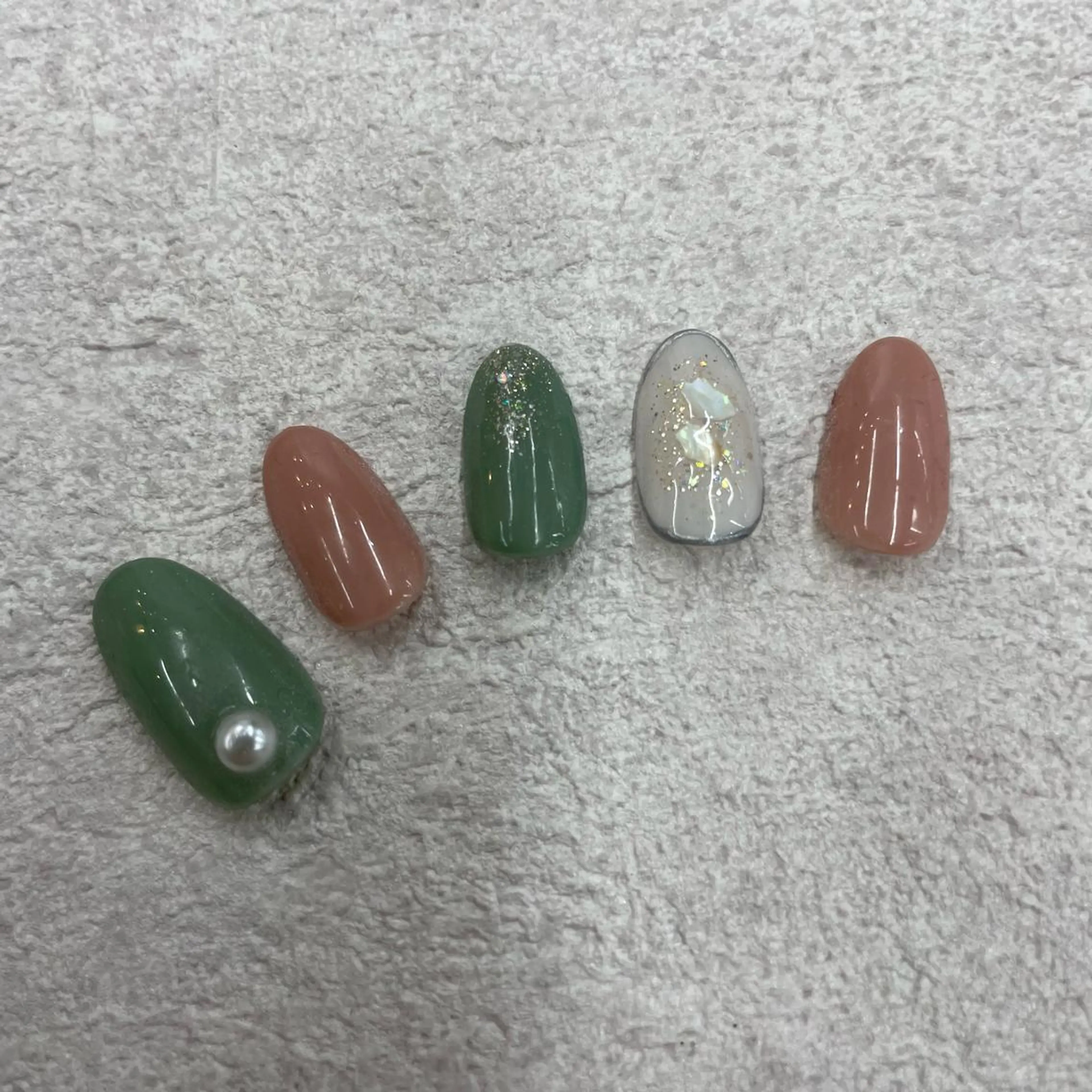 ネイル 東京ネイルアカデミー所属・Hitomi .Oのネイルデザイン