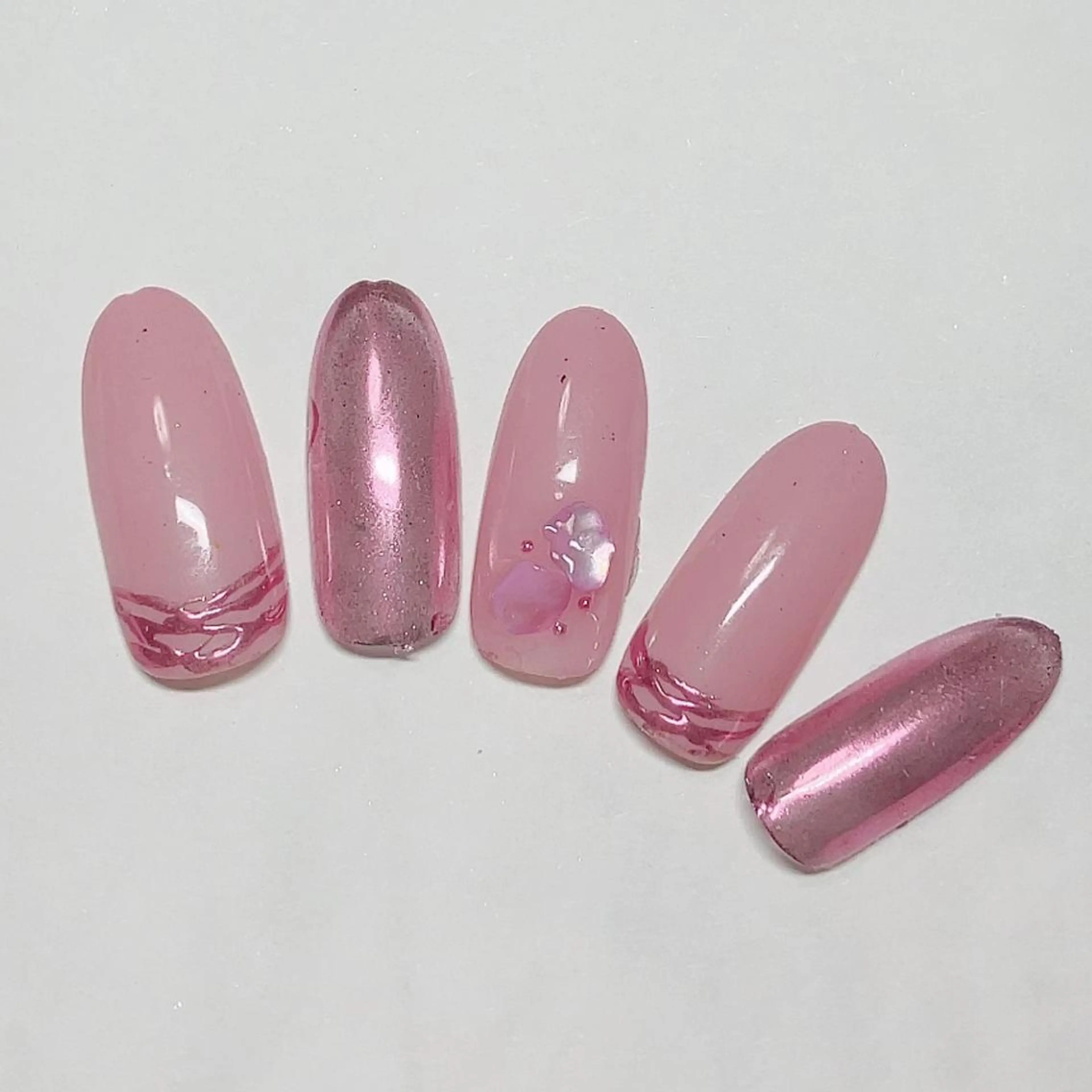 ネイル candy nail所属・早川 理沙のネイルデザイン