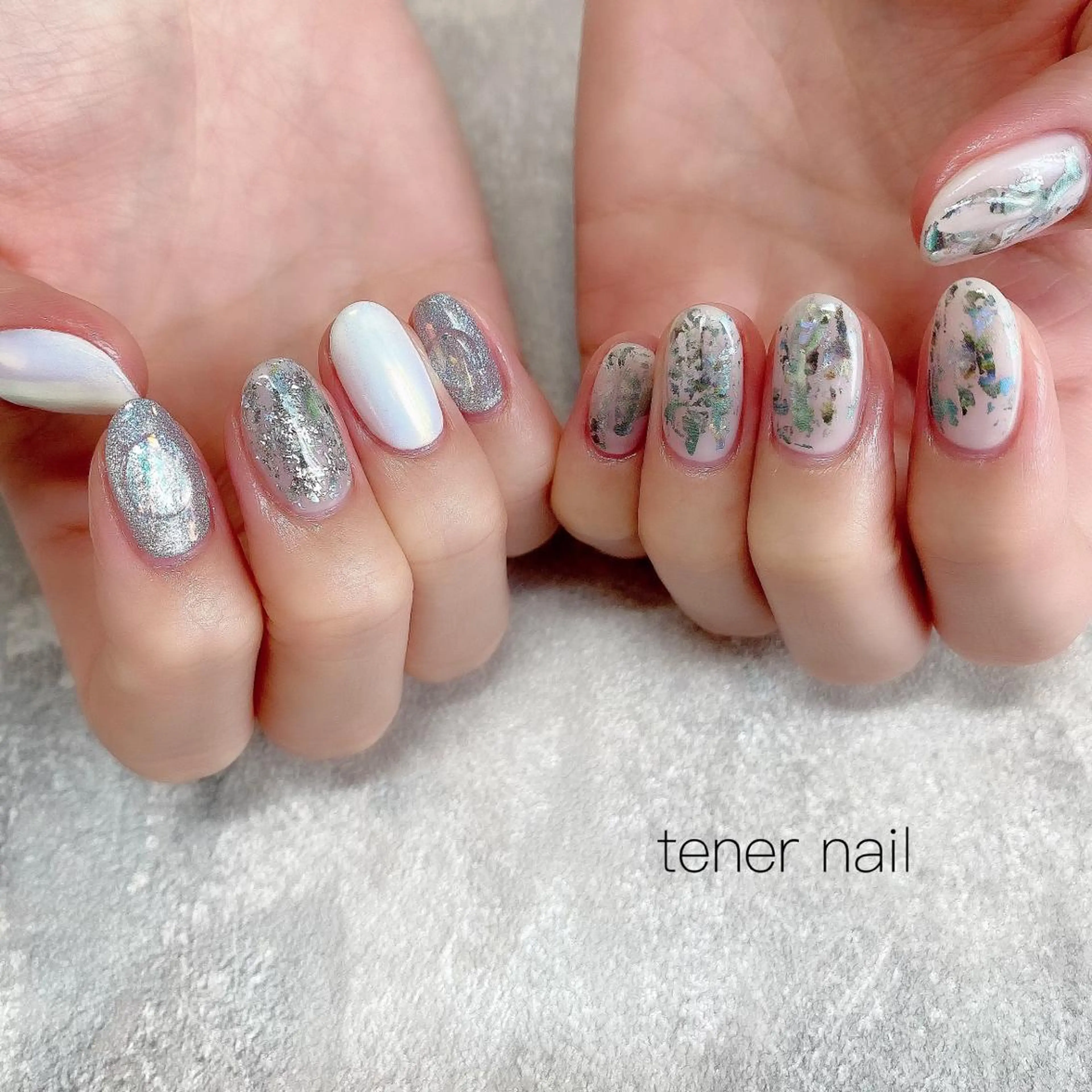 ネイル ニュアンスネイル ホワイト tener  nail  テネルネイル所属・テネルネイル tener nailのネイルデザイン