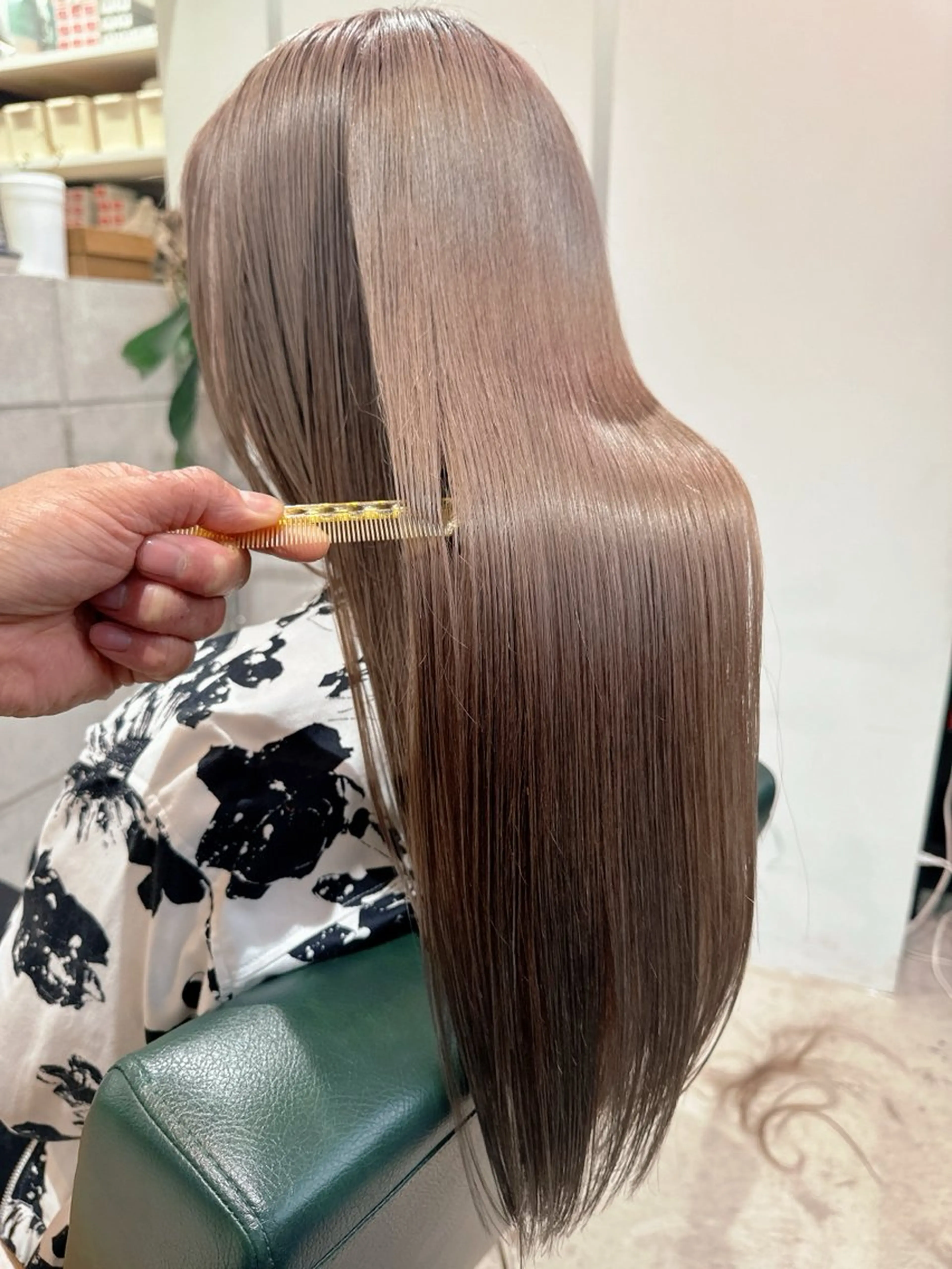 ロング カラー ill.所属・ill［イル］大須 ダブルカラー髪質改善のヘアスタイル