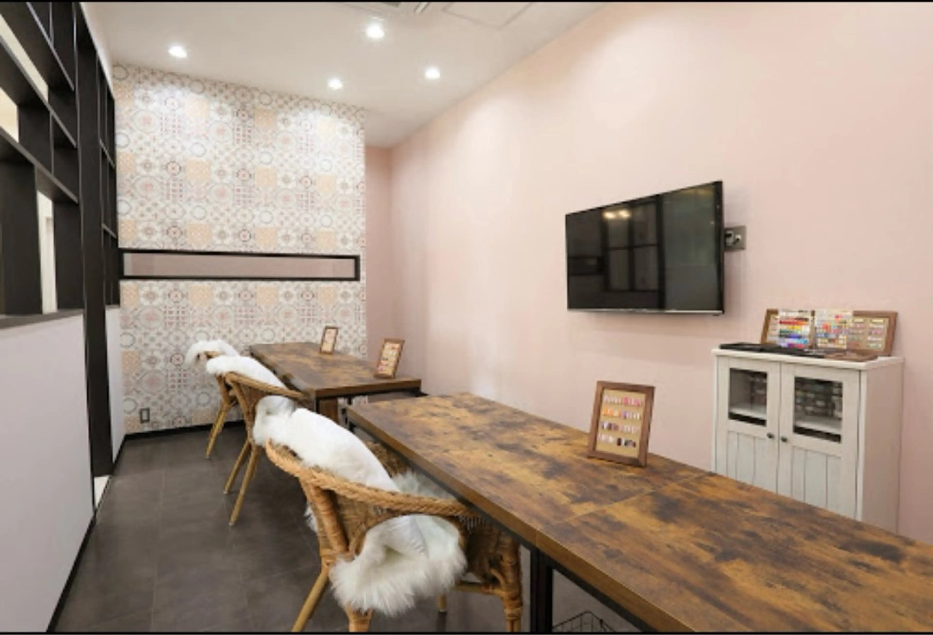 ネイル arl nail🍒 nozomiのネイルデザイン