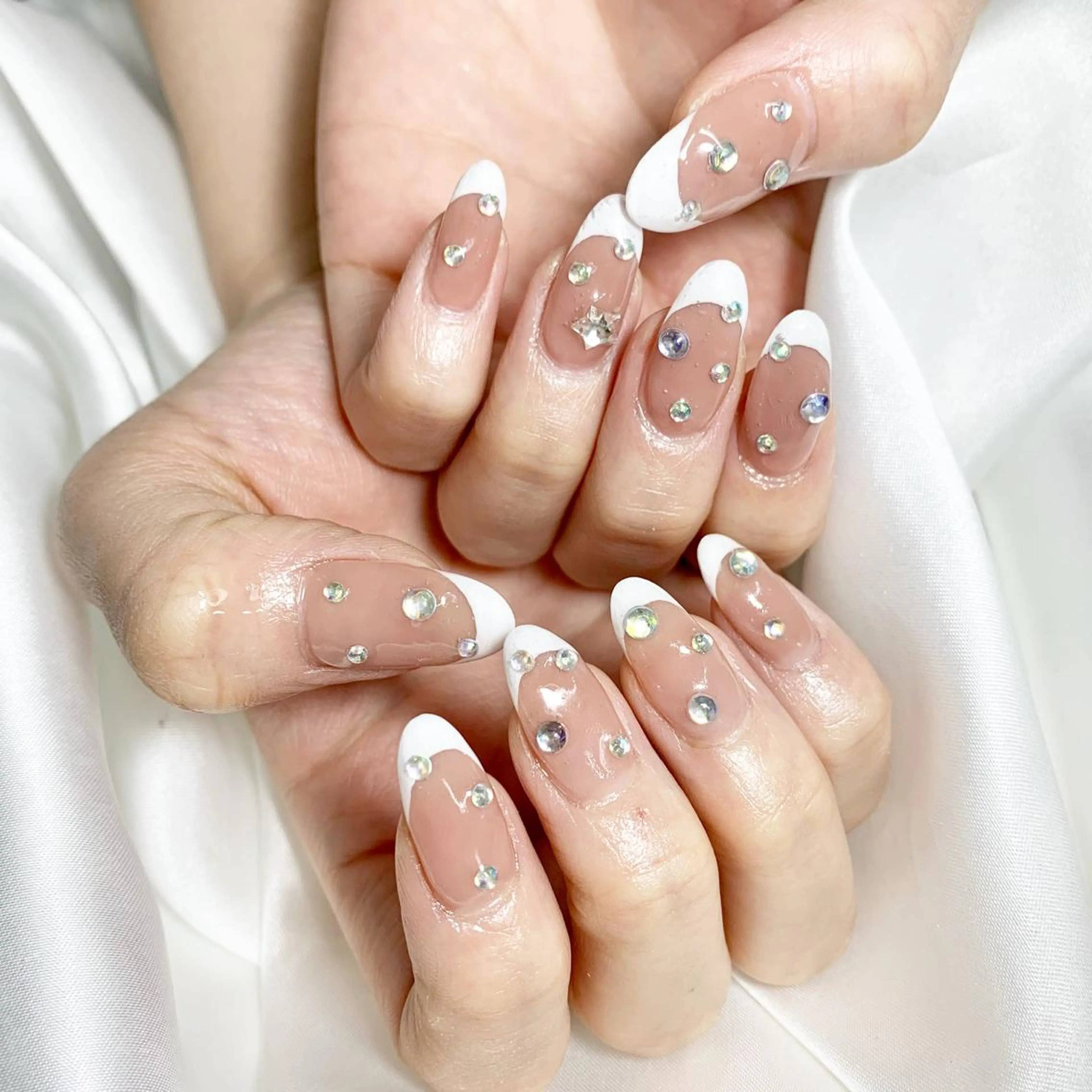 ネイル アートネイル フレンチネイル ニュアンスネイル 春ネイル pu muのネイルデザイン