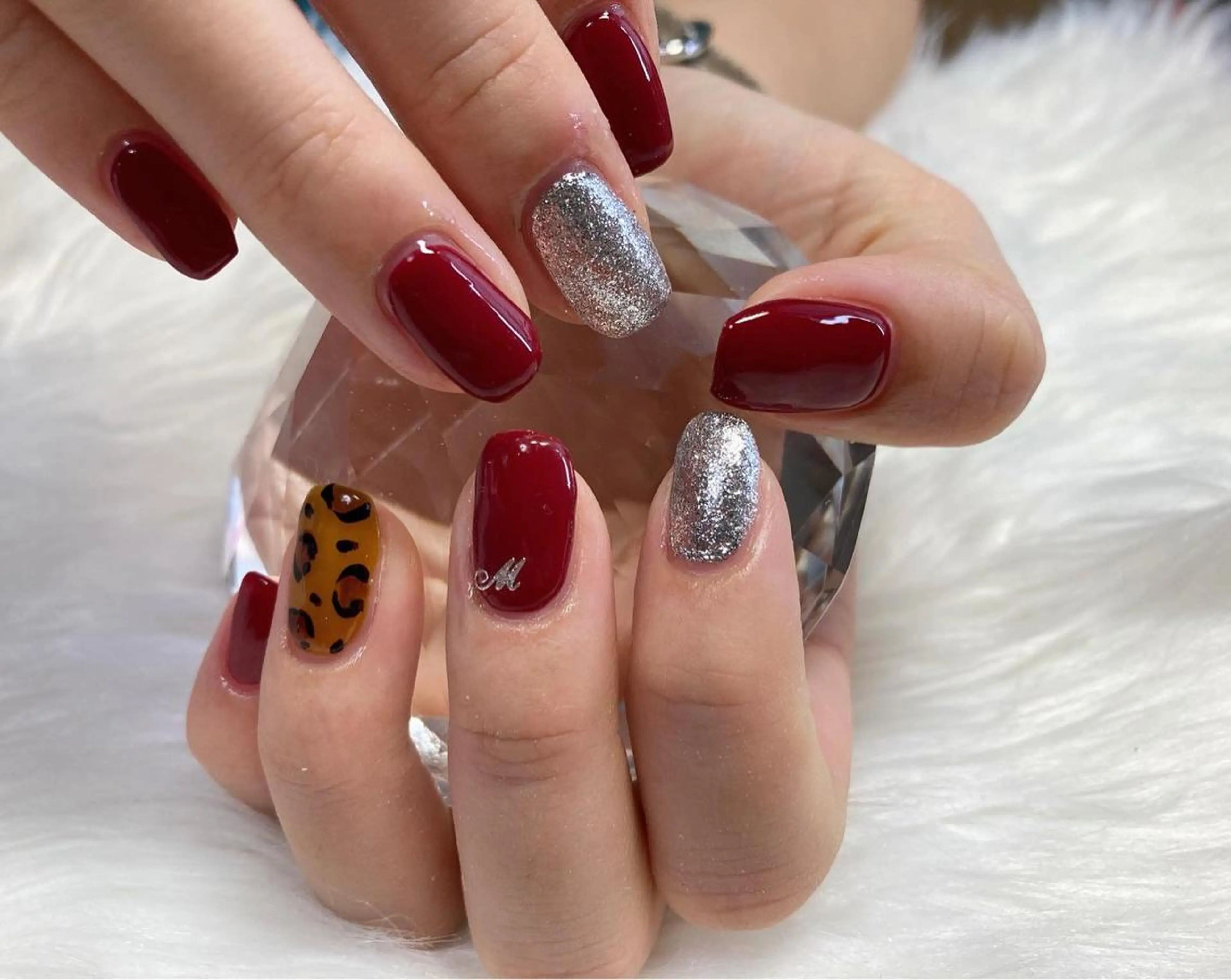 ミディアム ネイル nail yukkoのネイルデザイン