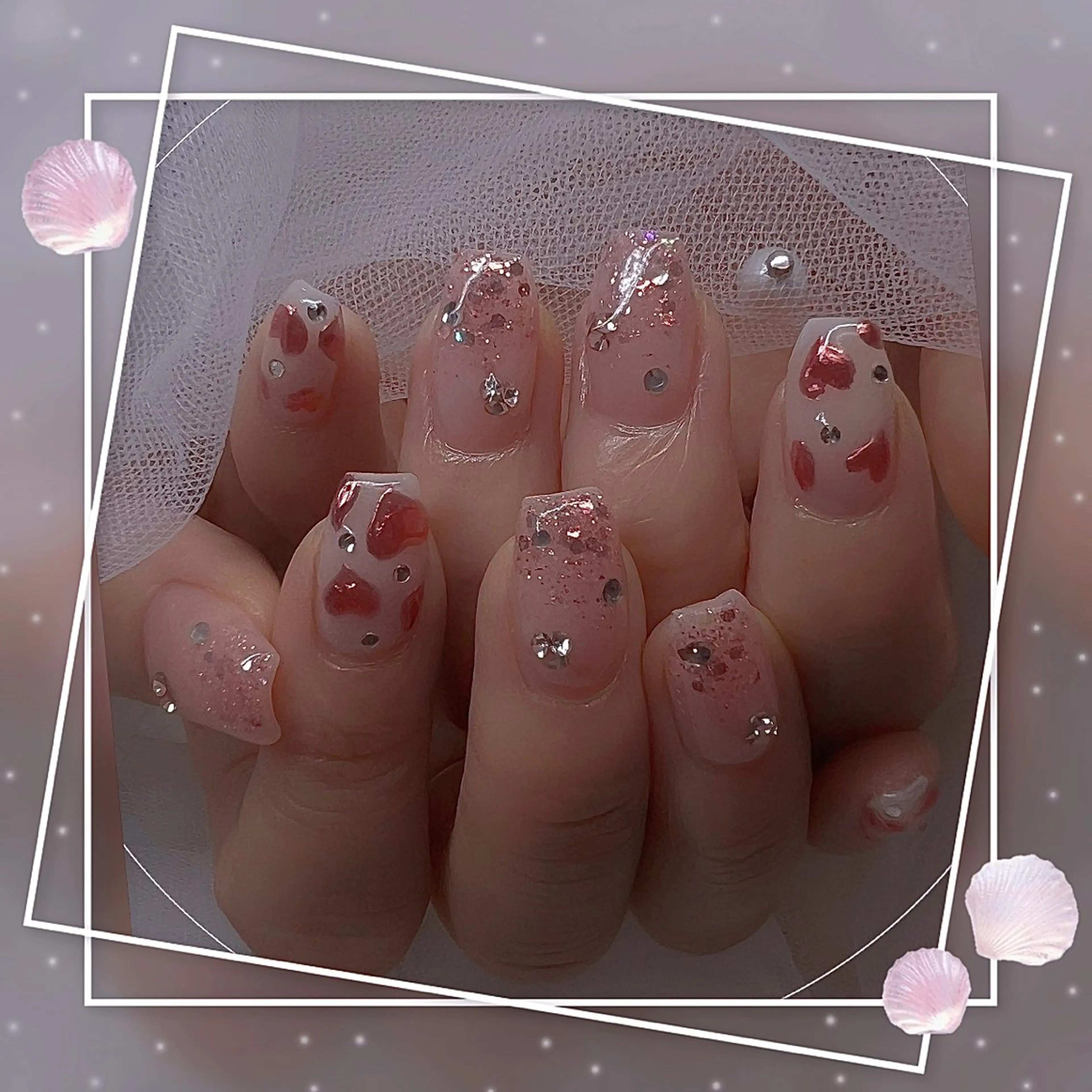ネイル チークネイル フレンチネイル グラデーション マグネットネイル マグネットフレンチ ハンドネイル ハンドケア Chill Nailsalonのネイルデザイン