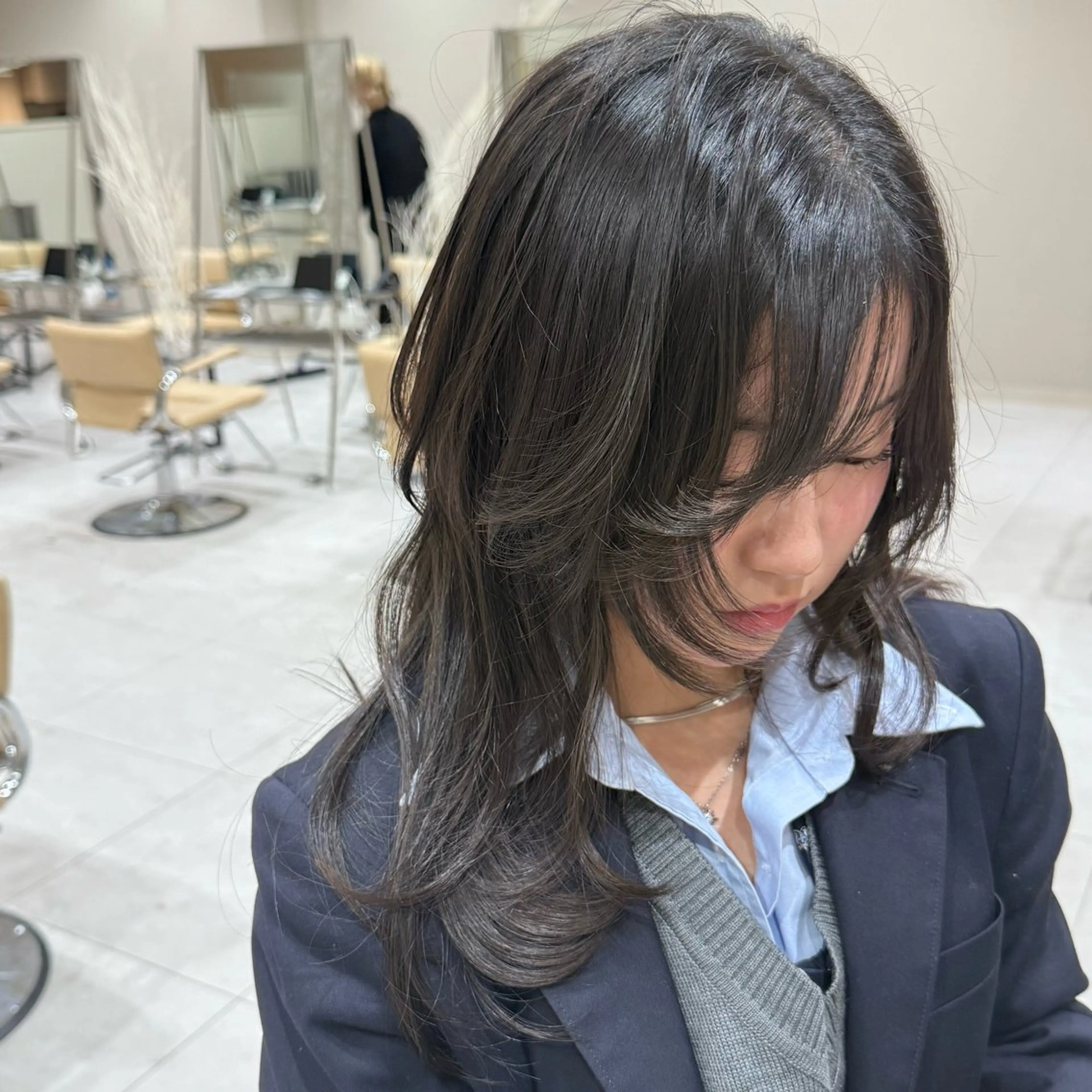 ロング カット トリートメント 韓国レイヤー｜ 透明感カラー｜ココナのヘアスタイル