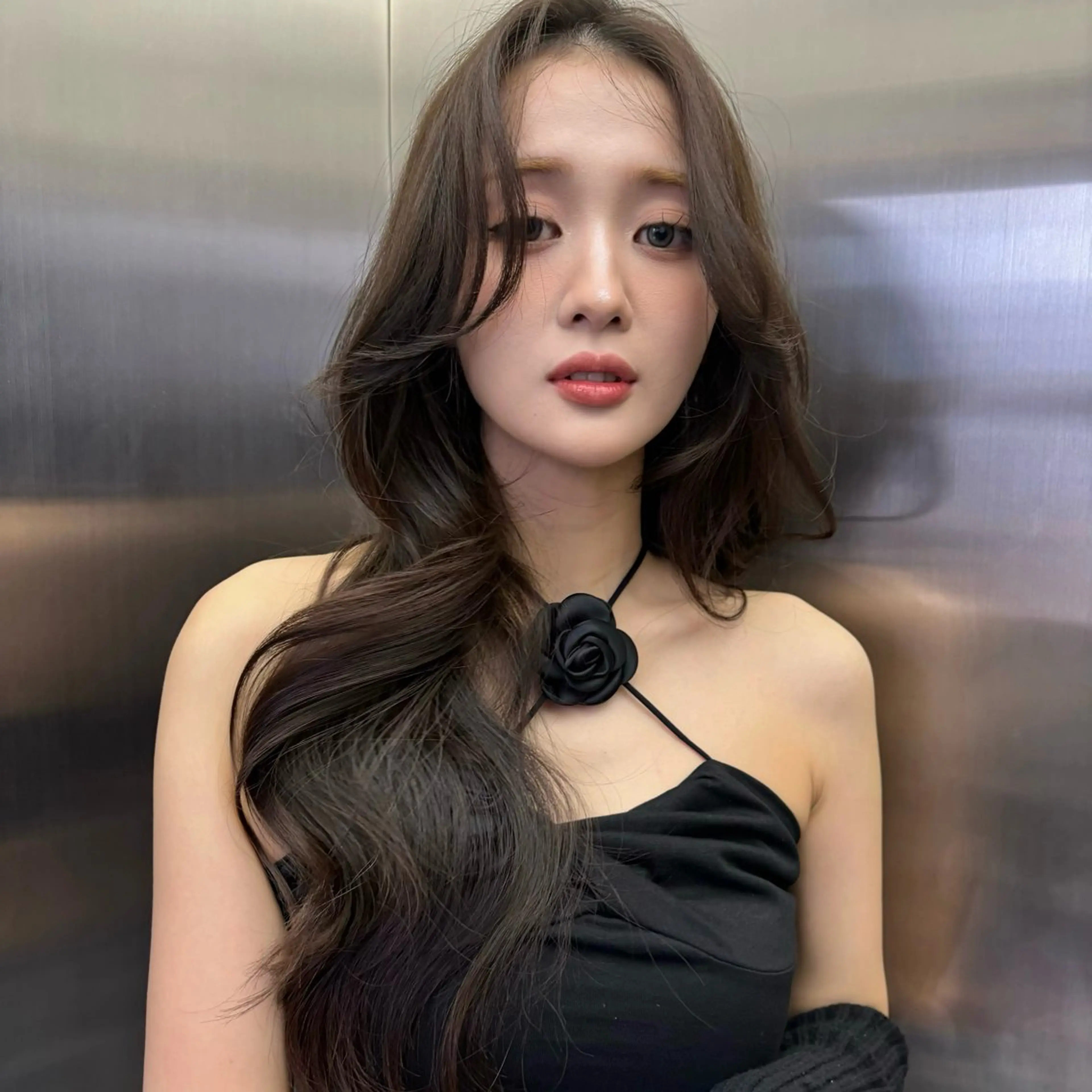 ロング くびれヘア 韓国風ヘア レイヤーカット カット ヘアカラー トリートメント 原宿/韓国レイヤー ボブ/顔周りYasuのヘアスタイル