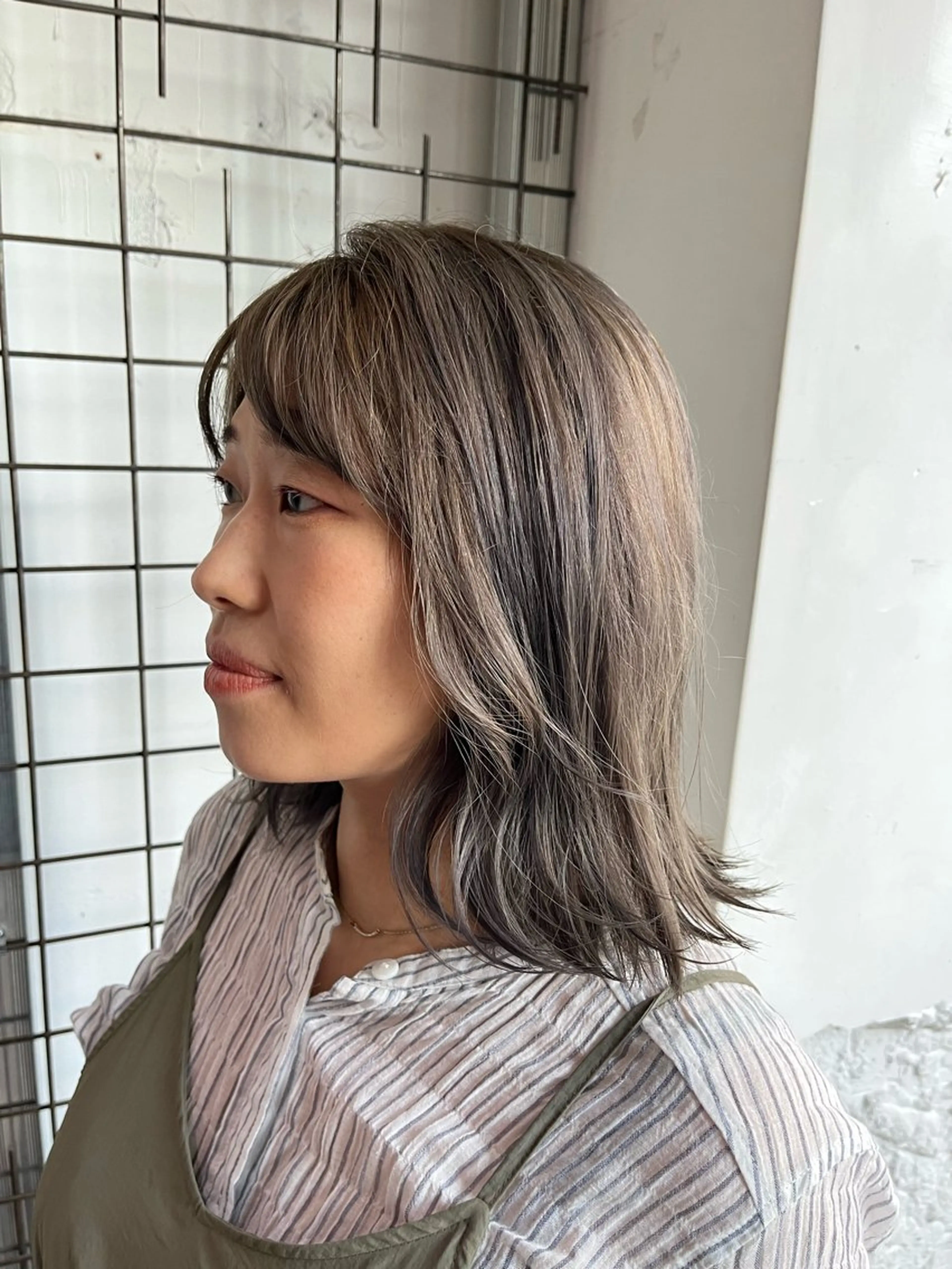 カラー ブリーチ 透明感カラー グレージュ daichi (UMM)のヘアスタイル