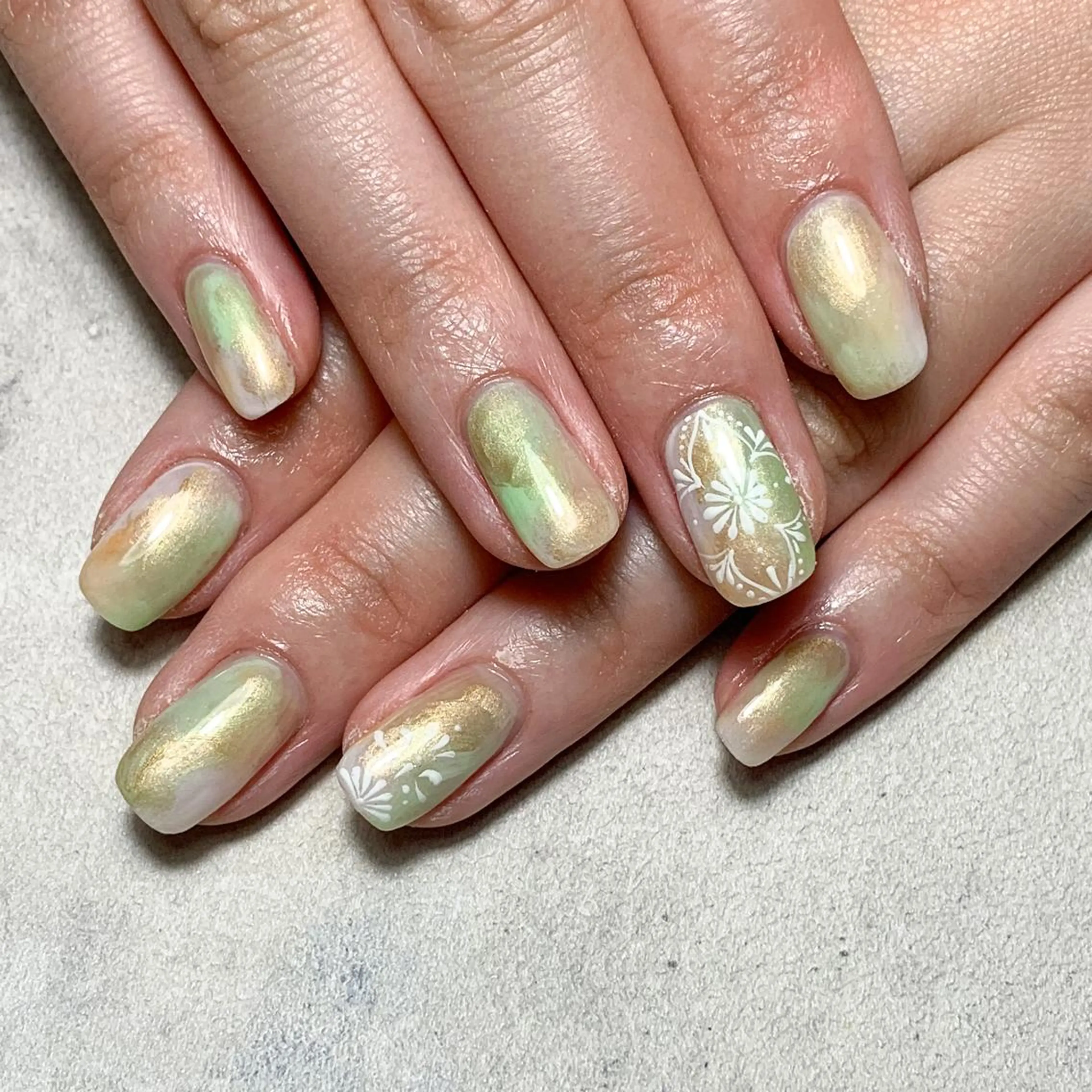 ネイル atelier　FIORITURA所属・FIORITURA aiのネイルデザイン